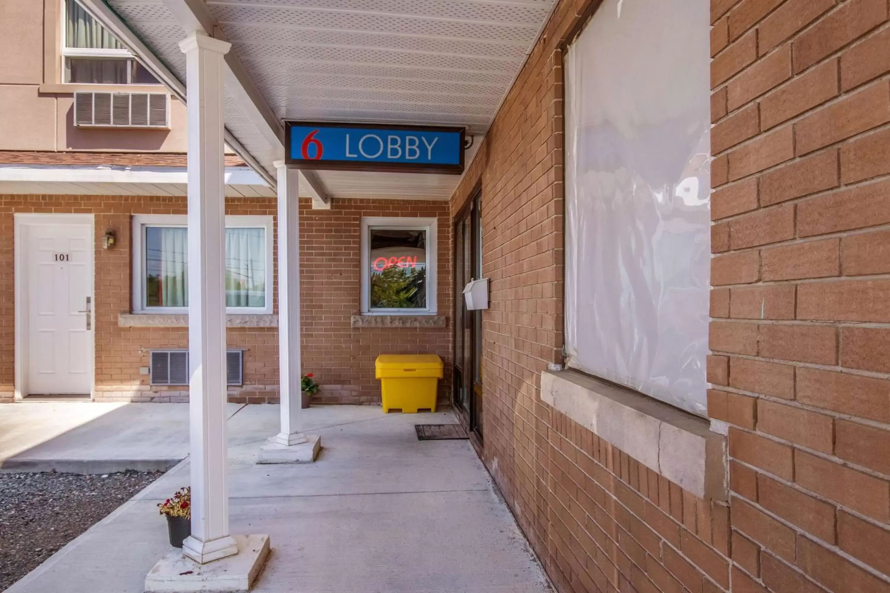 Property building in Motel 6-Sudbury, ON