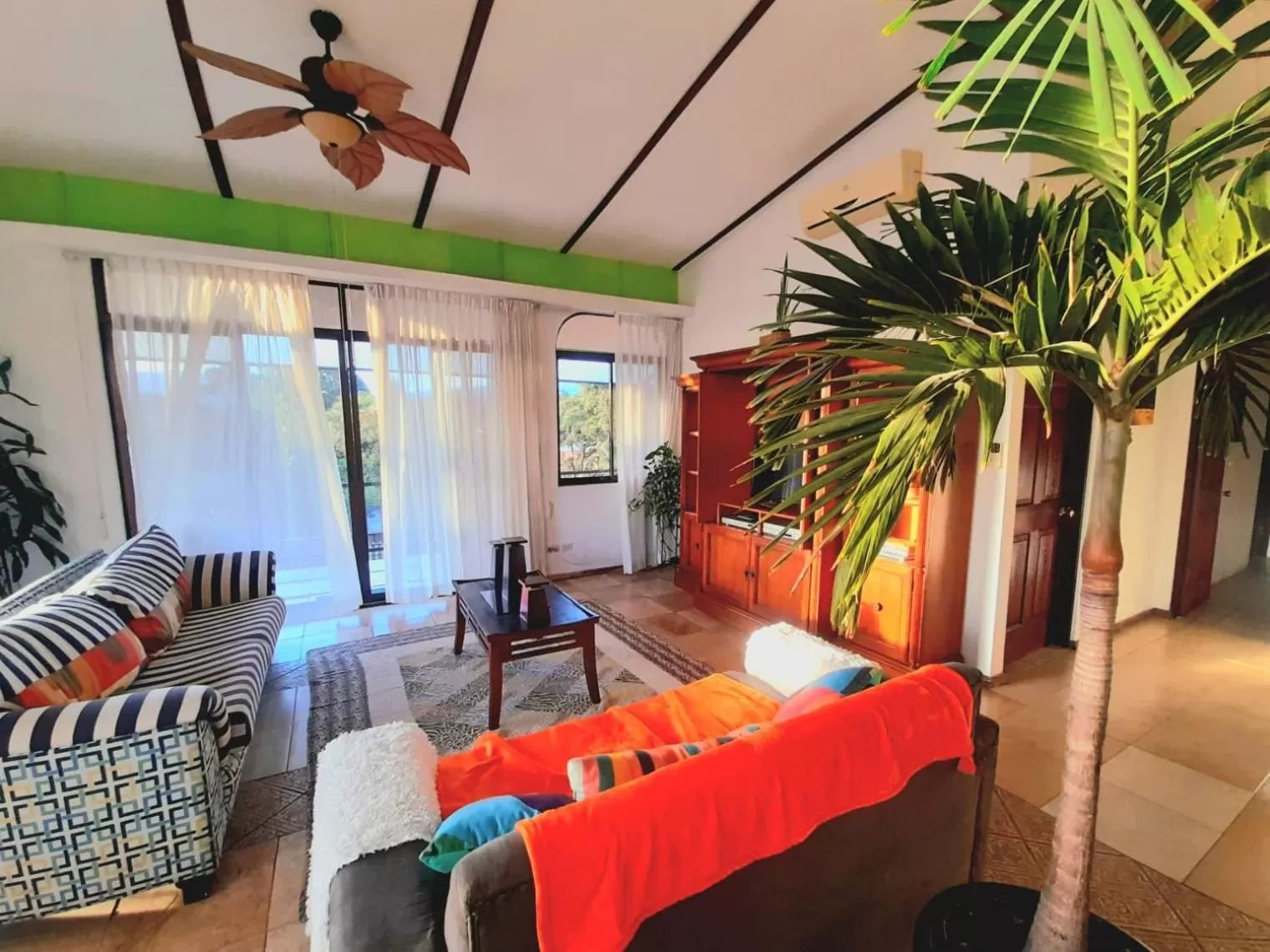 Living room, Seating Area in Nirvana Apartament Hostal