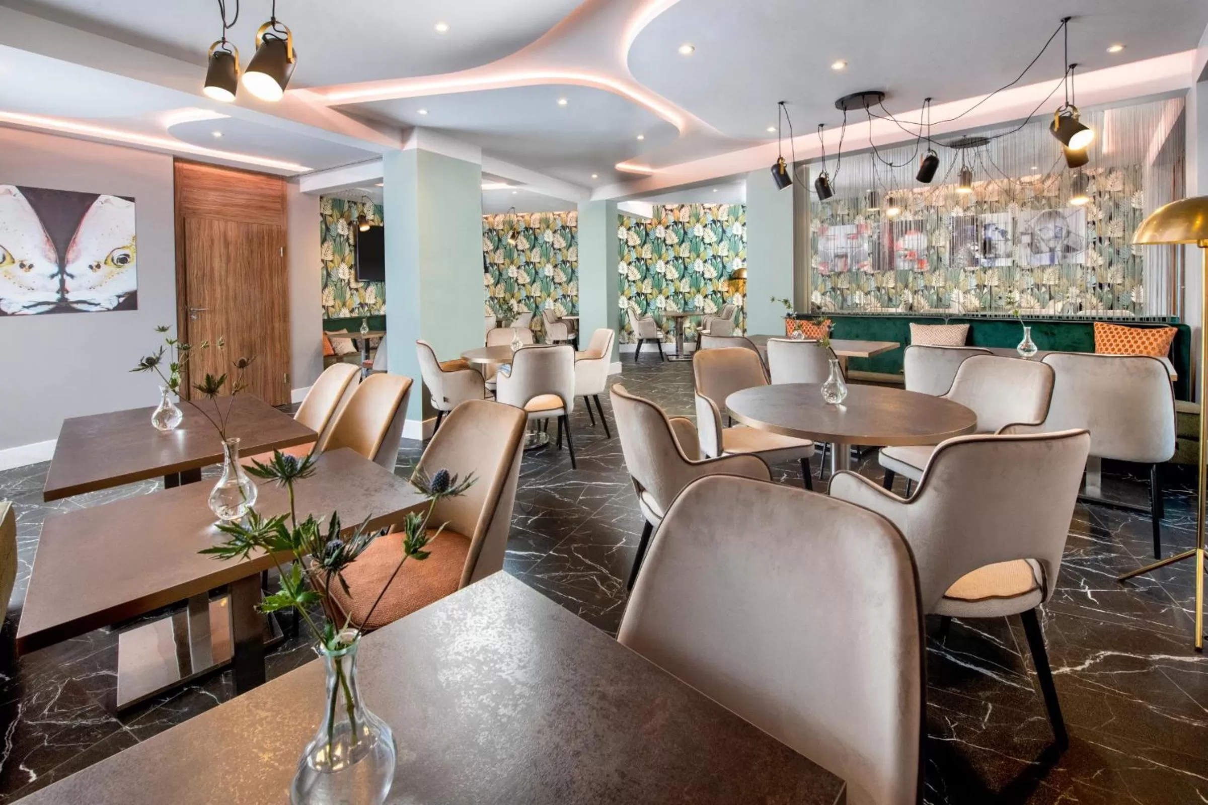 Restaurant/places to eat in Leonardo Boutique Hotel Krakow City Center