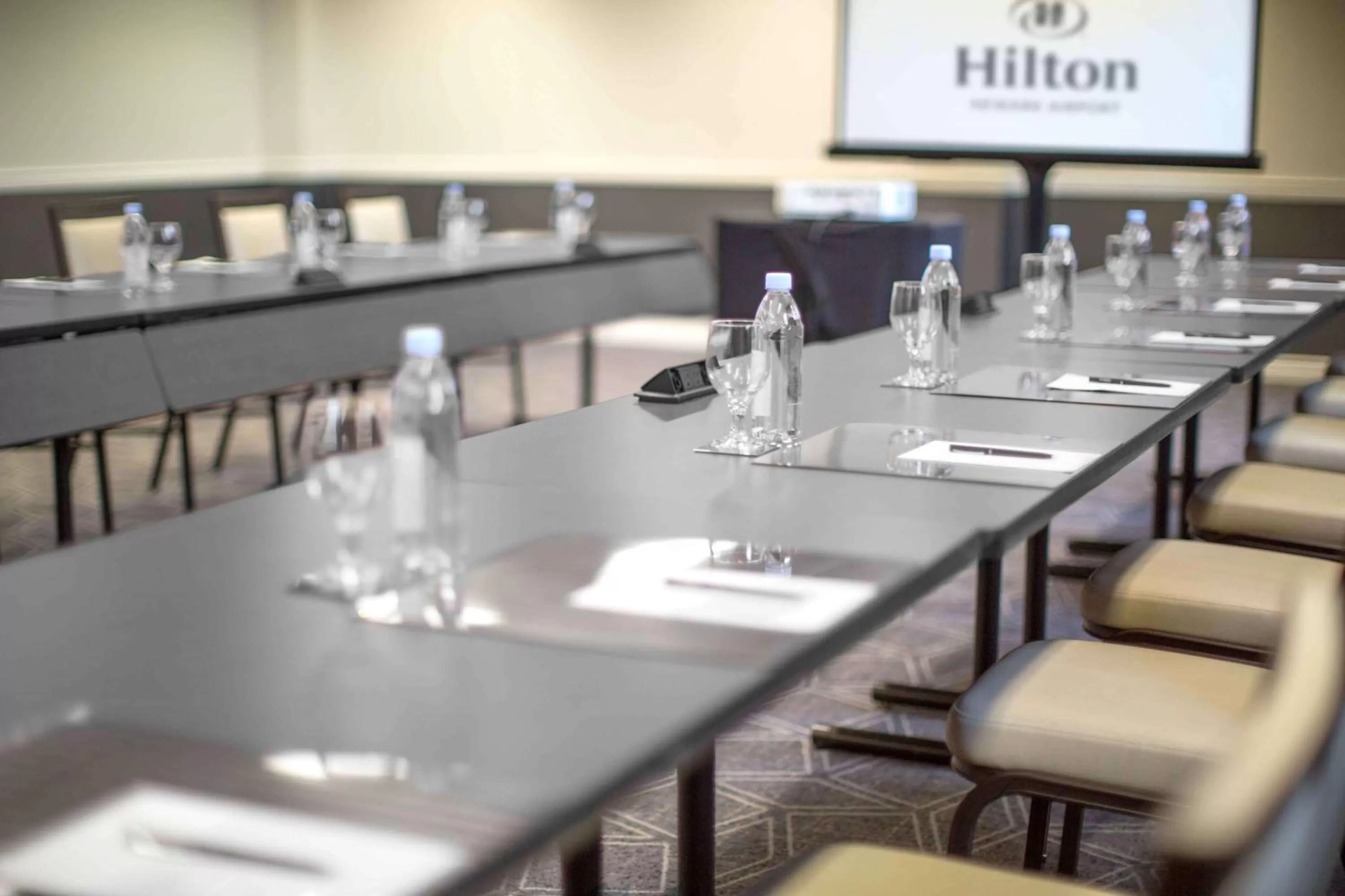 Meeting/conference room in Hilton Newark Airport