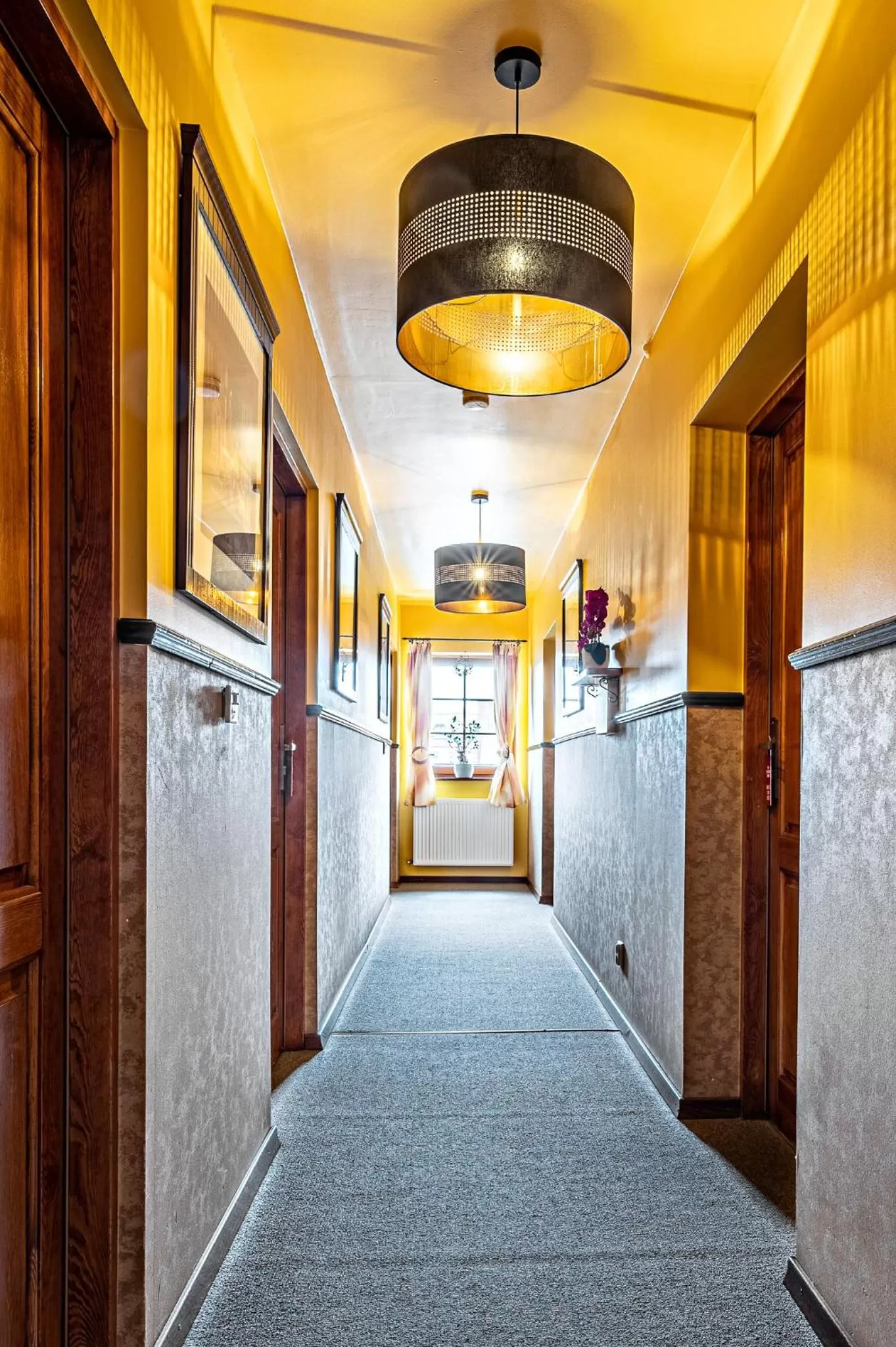 Restaurant/places to eat in Pensjonat Miejski