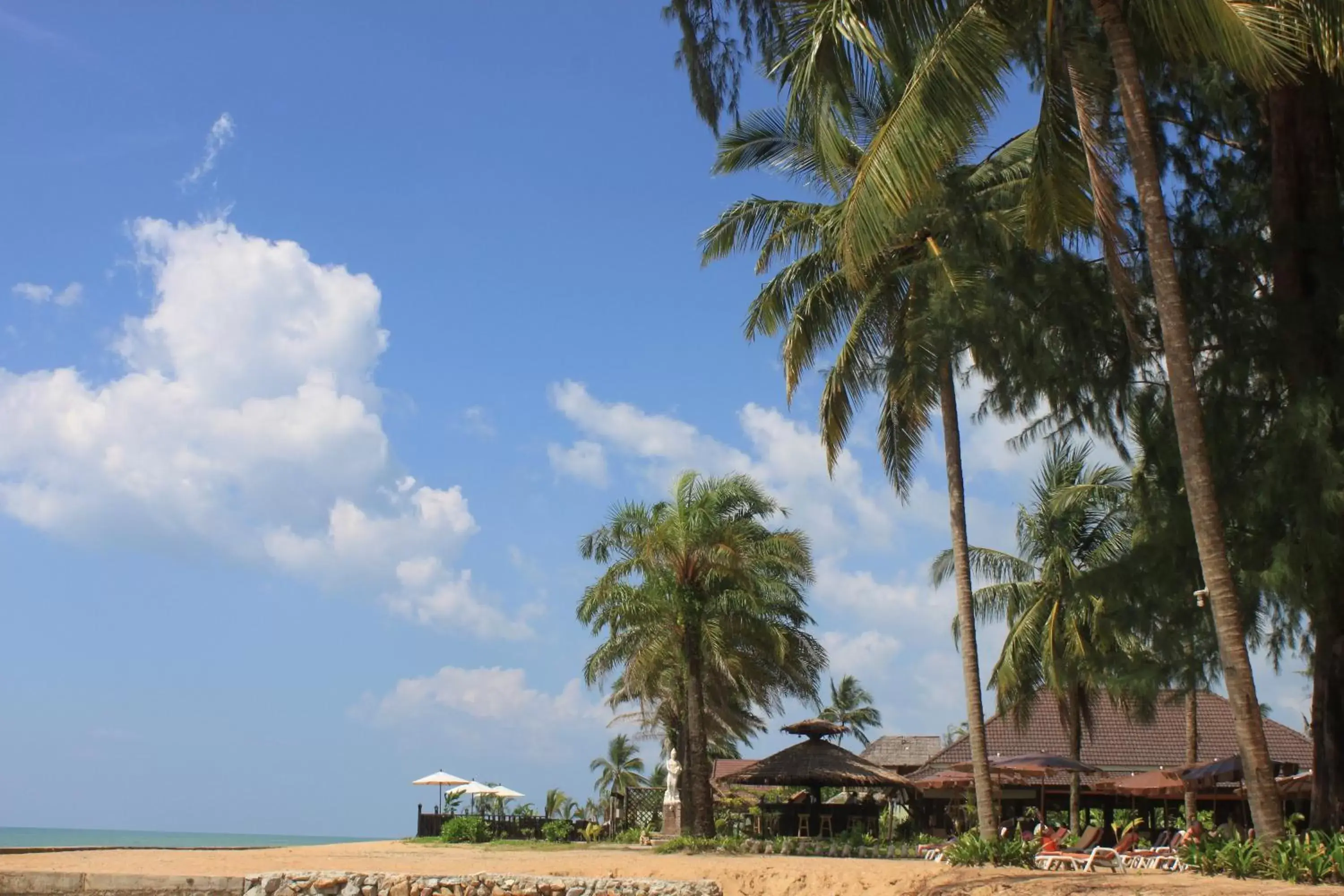 Beach in Sudala Beach Resort