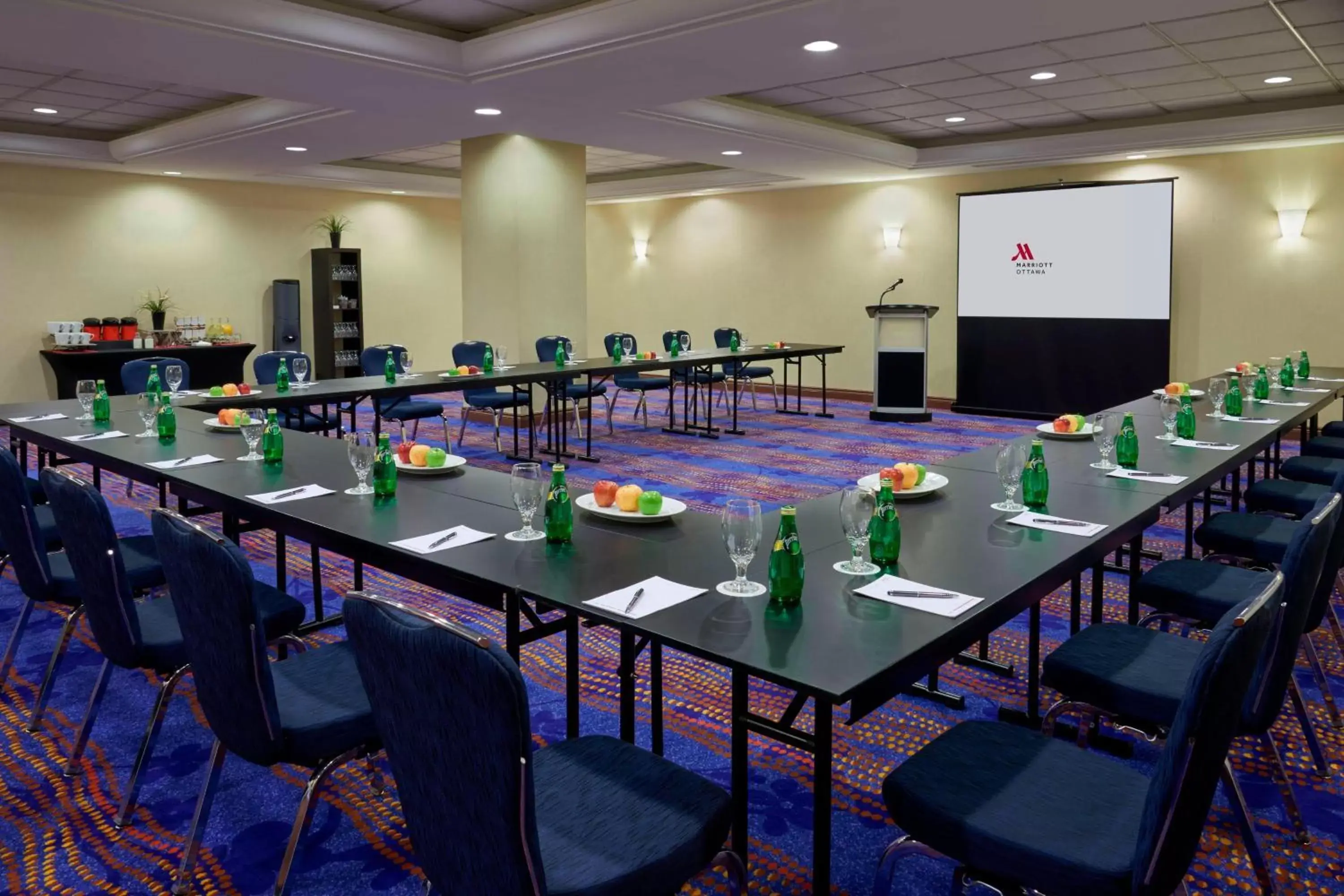 Meeting/conference room in Ottawa Marriott Hotel