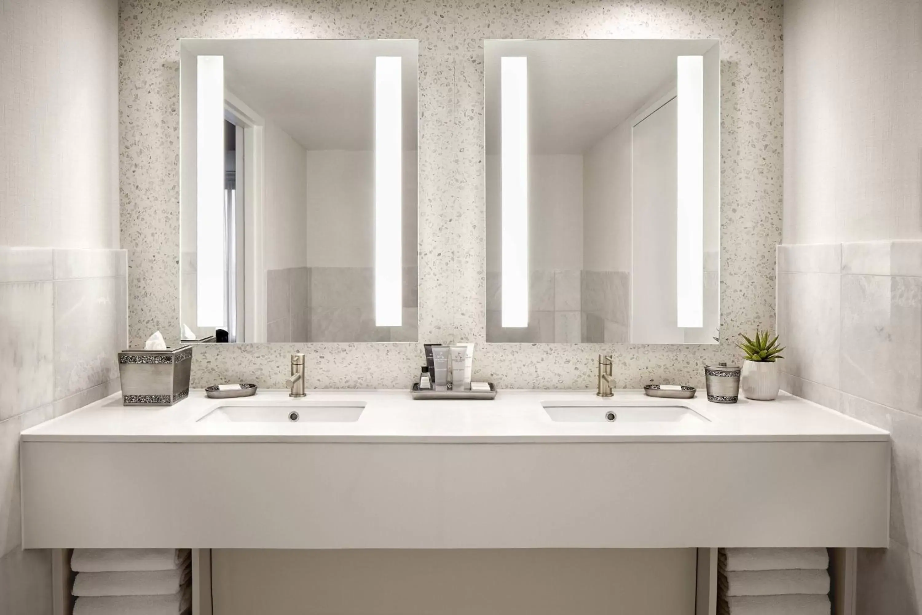 Bathroom in JW Marriott Desert Springs Resort & Spa