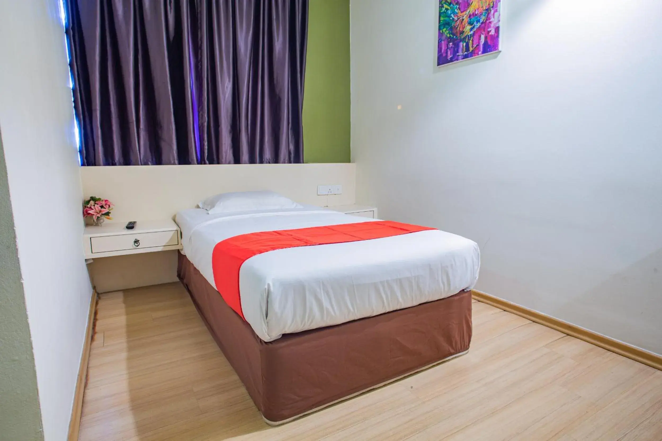 Bed in HOTEL 101 PERMAS JAYA