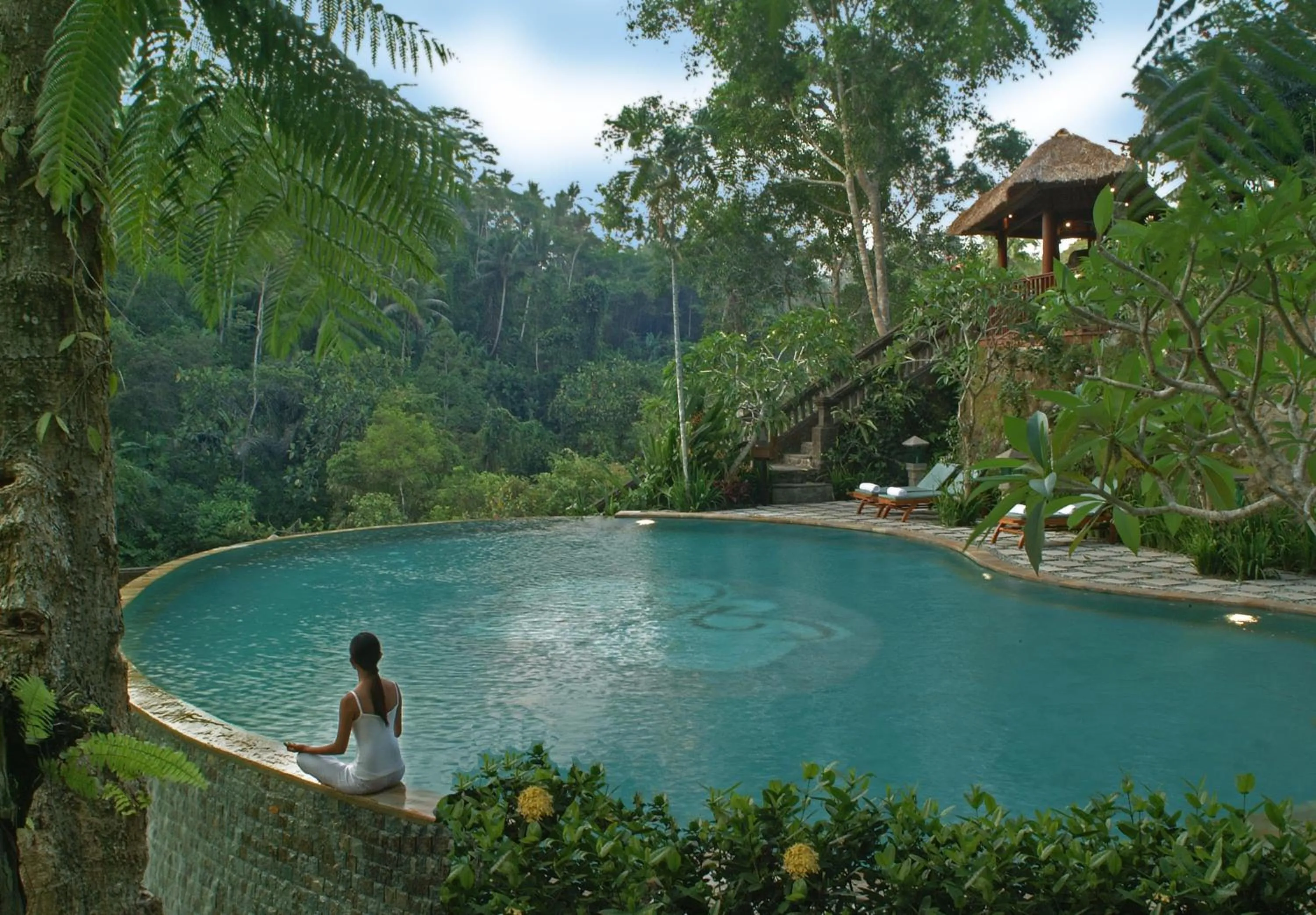 Swimming Pool in Anahata Villas and Spa Resort