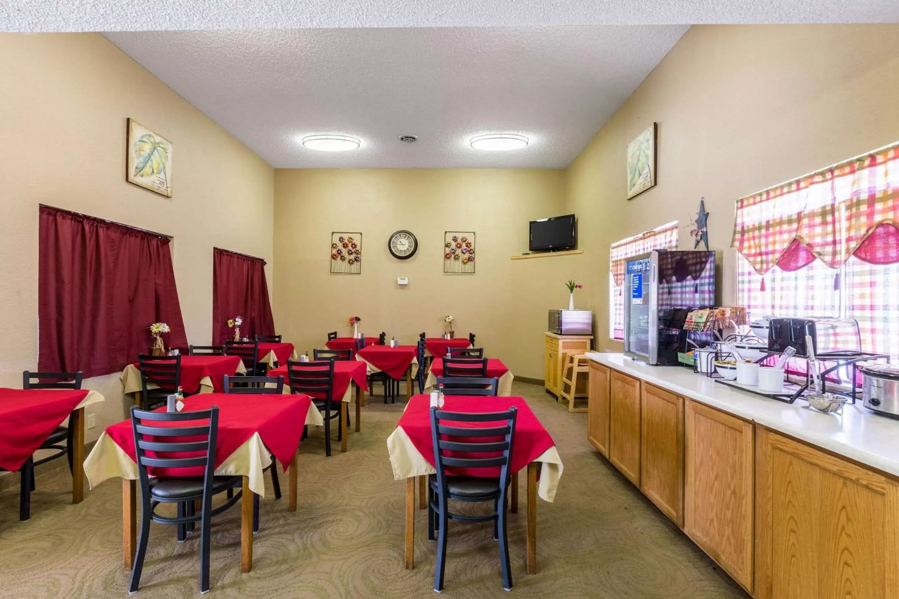 Restaurant/places to eat in Quality Inn Scottsbluff Restaurant/places to eat in Quality Inn Scottsbluff