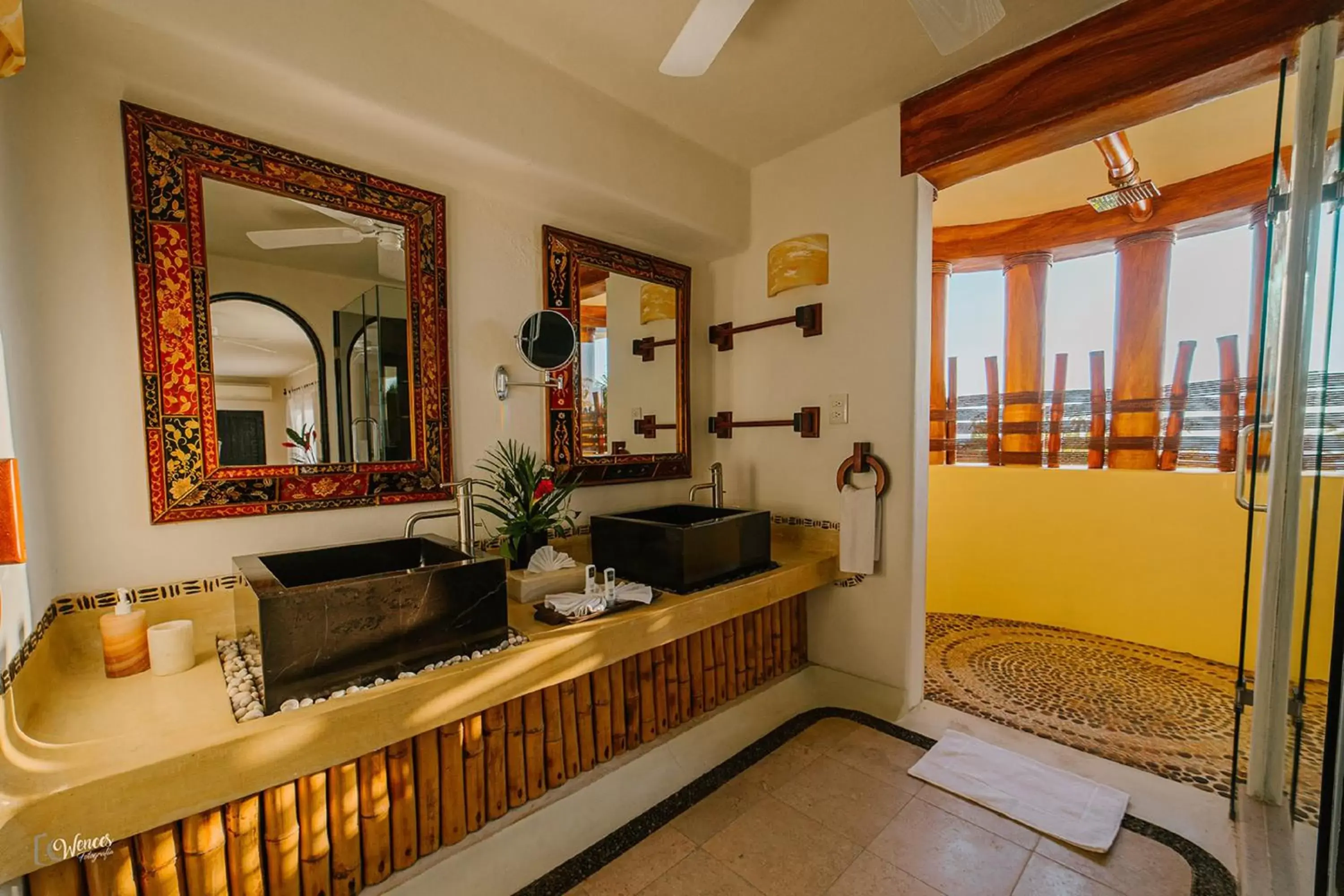 Bathroom in Tentaciones Hotel & Lounge Pool - Adults Only