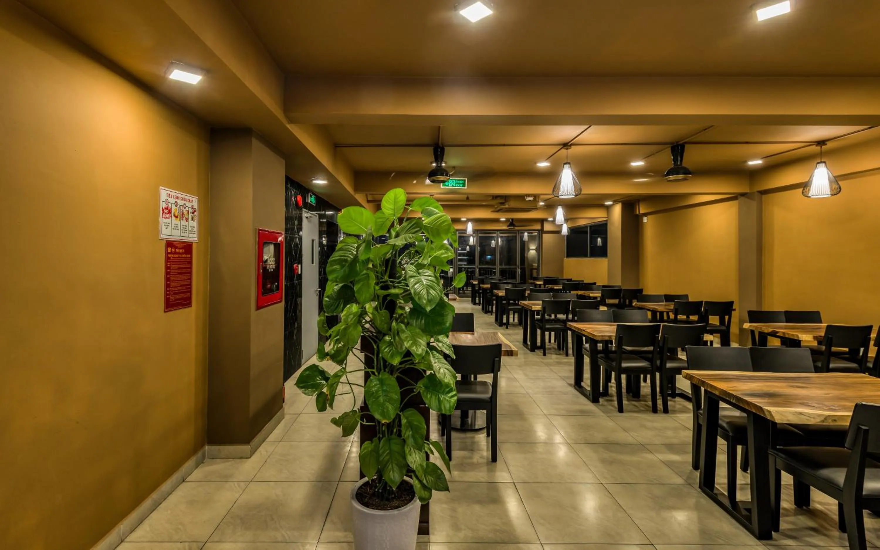 Property building in Cherry Hotel and Apartment