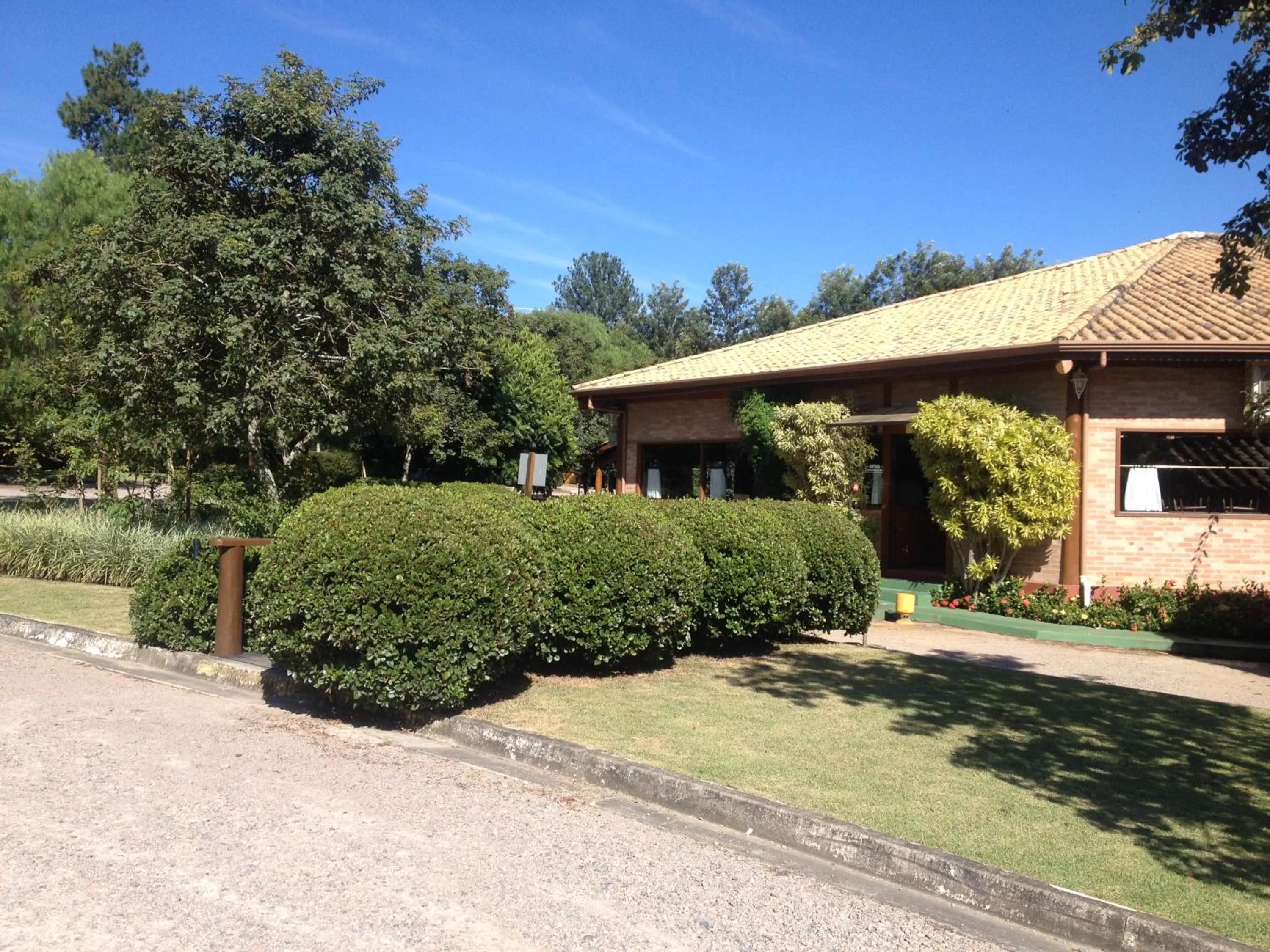 Restaurant/places to eat, Property Building in Pousada Paiol