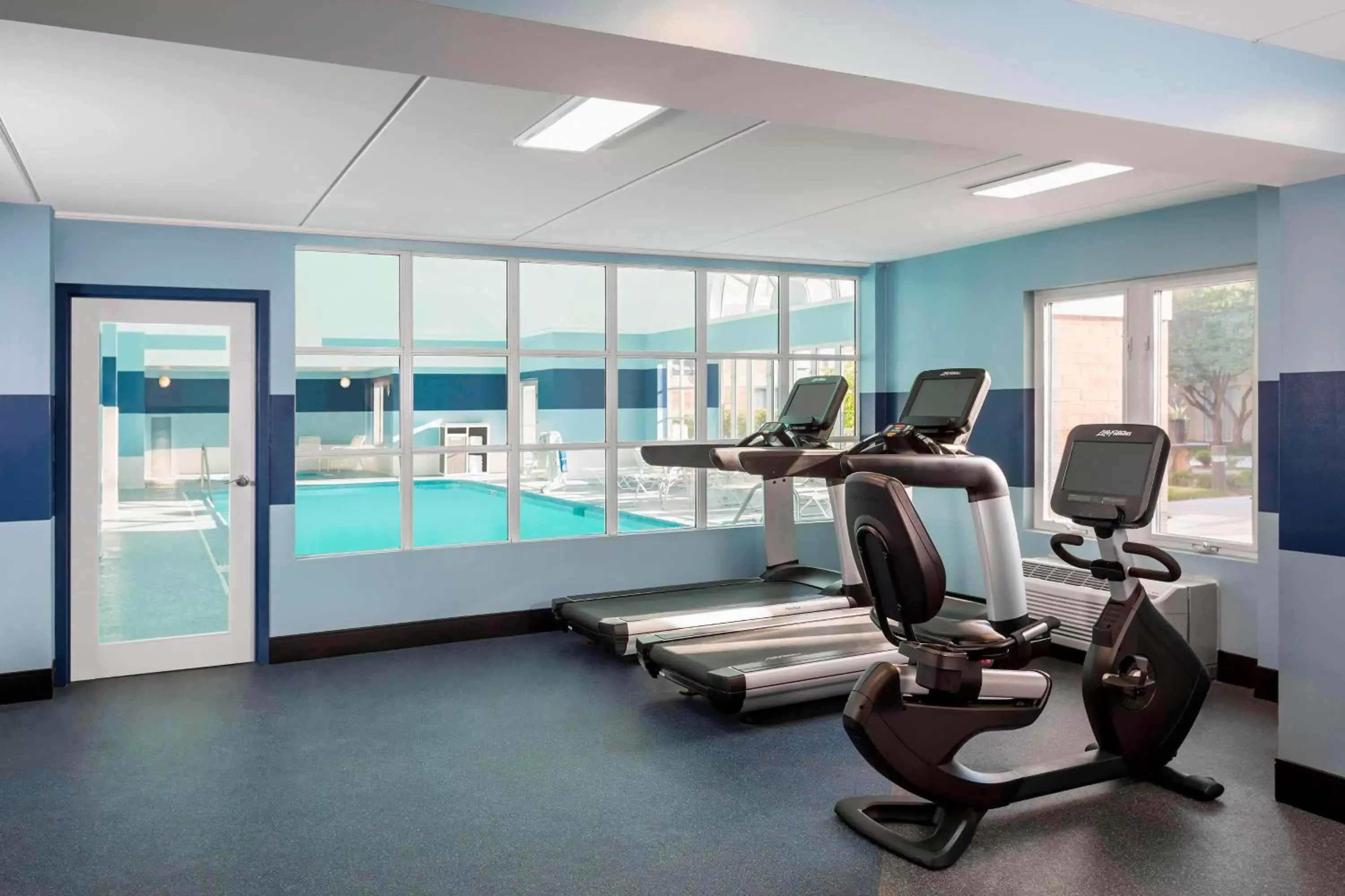 Fitness centre/facilities, Fitness Center/Facilities in Four Points by Sheraton Buffalo Grove