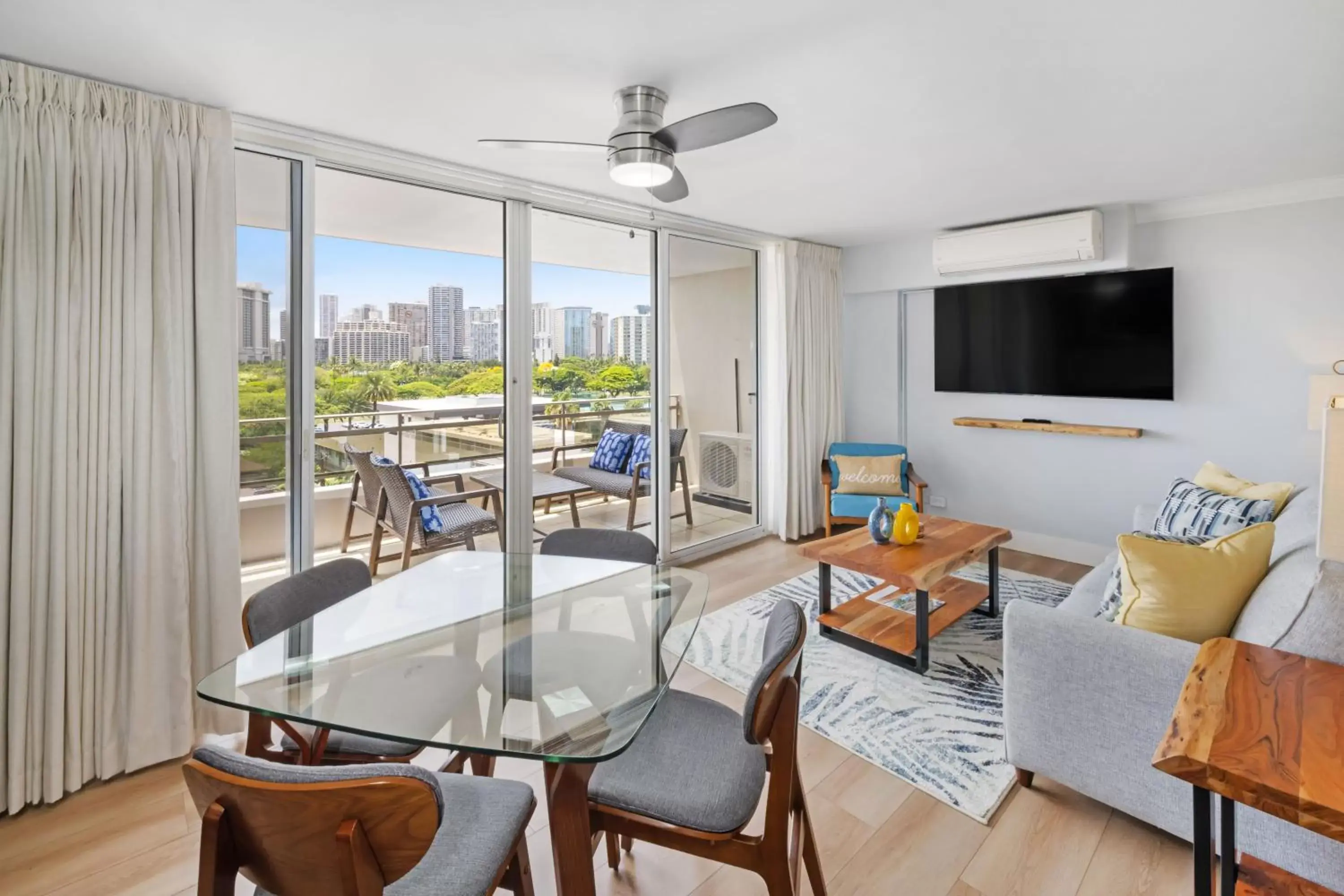 Living room in Regency on Beachwalk Waikiki by OUTRIGGER