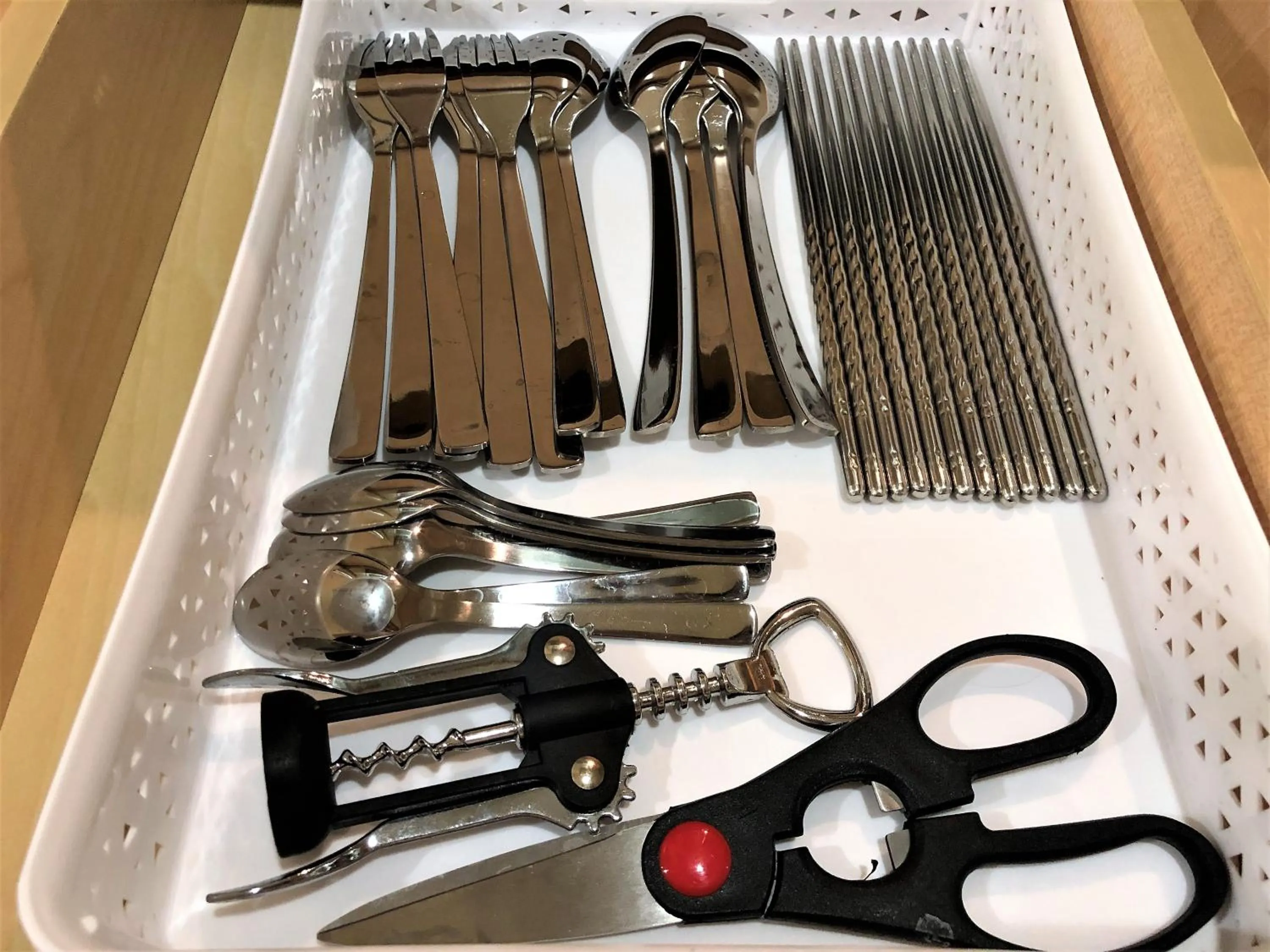 Kitchen or kitchenette in Twin Peaks Sukhumvit Suites