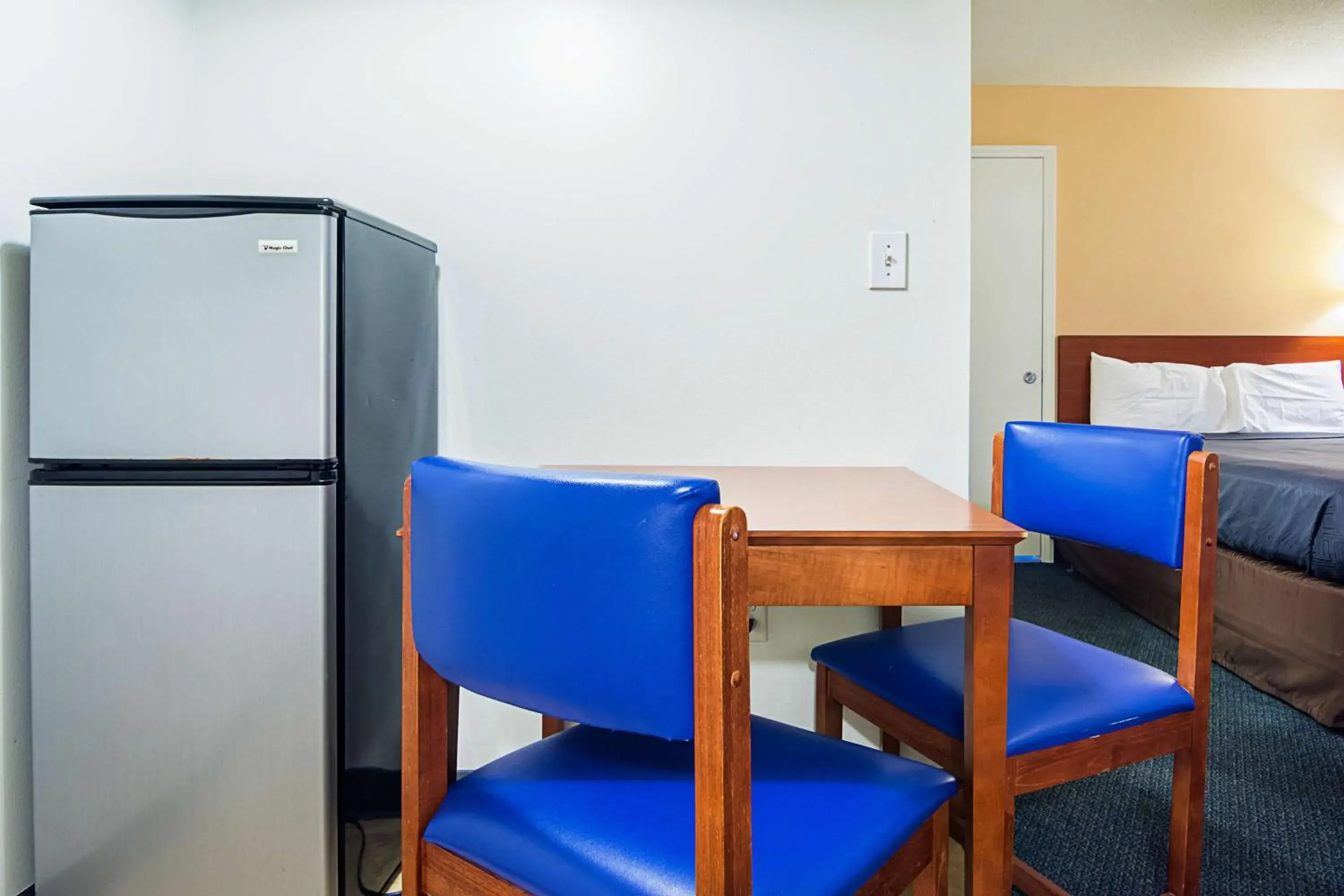 Photo of the whole room, Bunk Bed in Motel 6-Fayetteville, NC - Fort Bragg Area