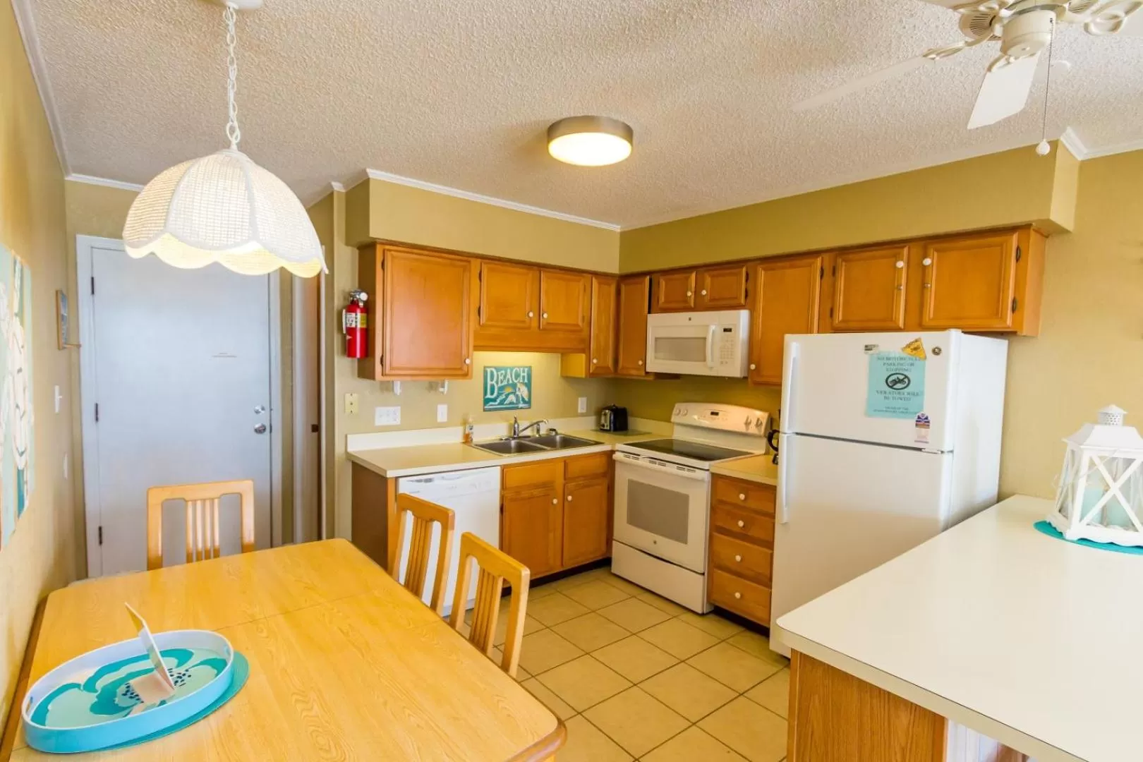 Kitchen or kitchenette in Beach Vacation Condos