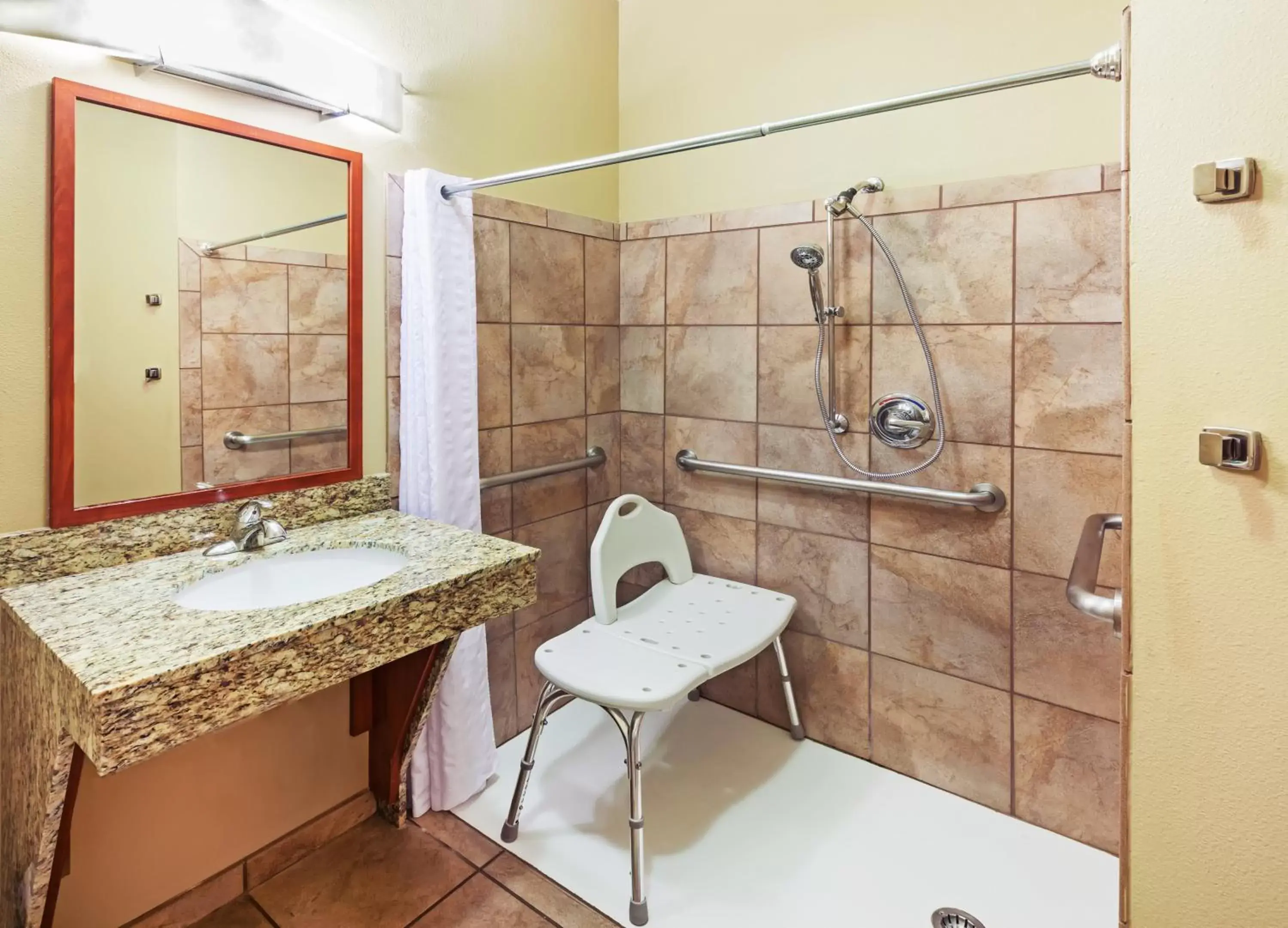 Photo of the whole room, Bathroom in Candlewood Suites El Paso, an IHG Hotel