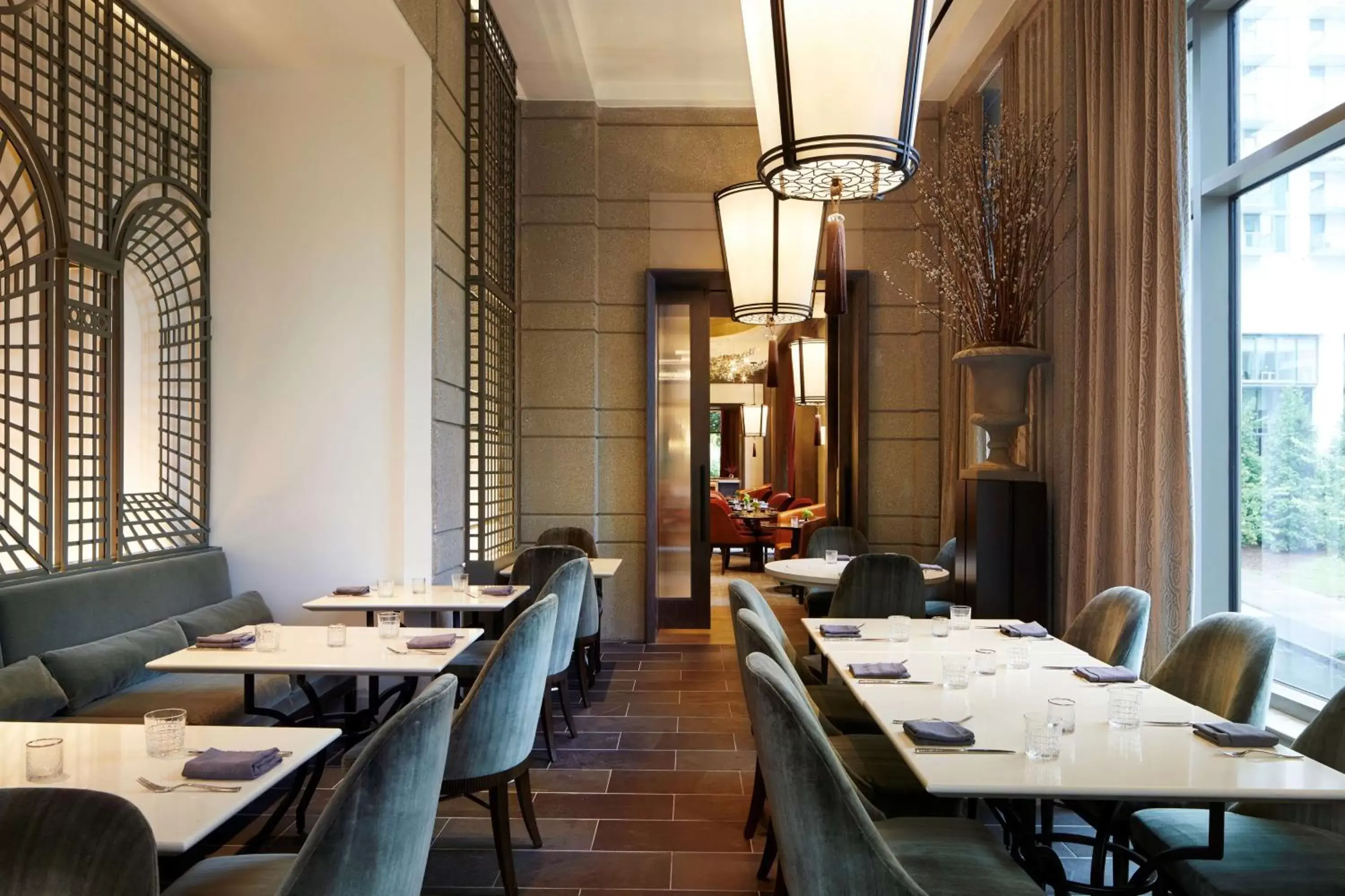 Restaurant/Places to Eat in Waldorf Astoria Atlanta Buckhead