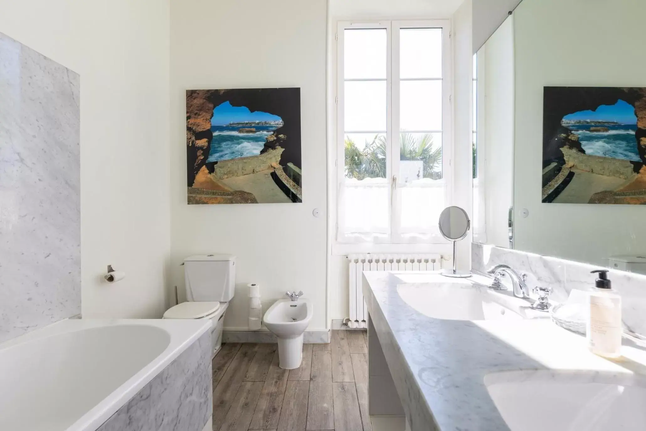 Bathroom in Domaine de Bassilour