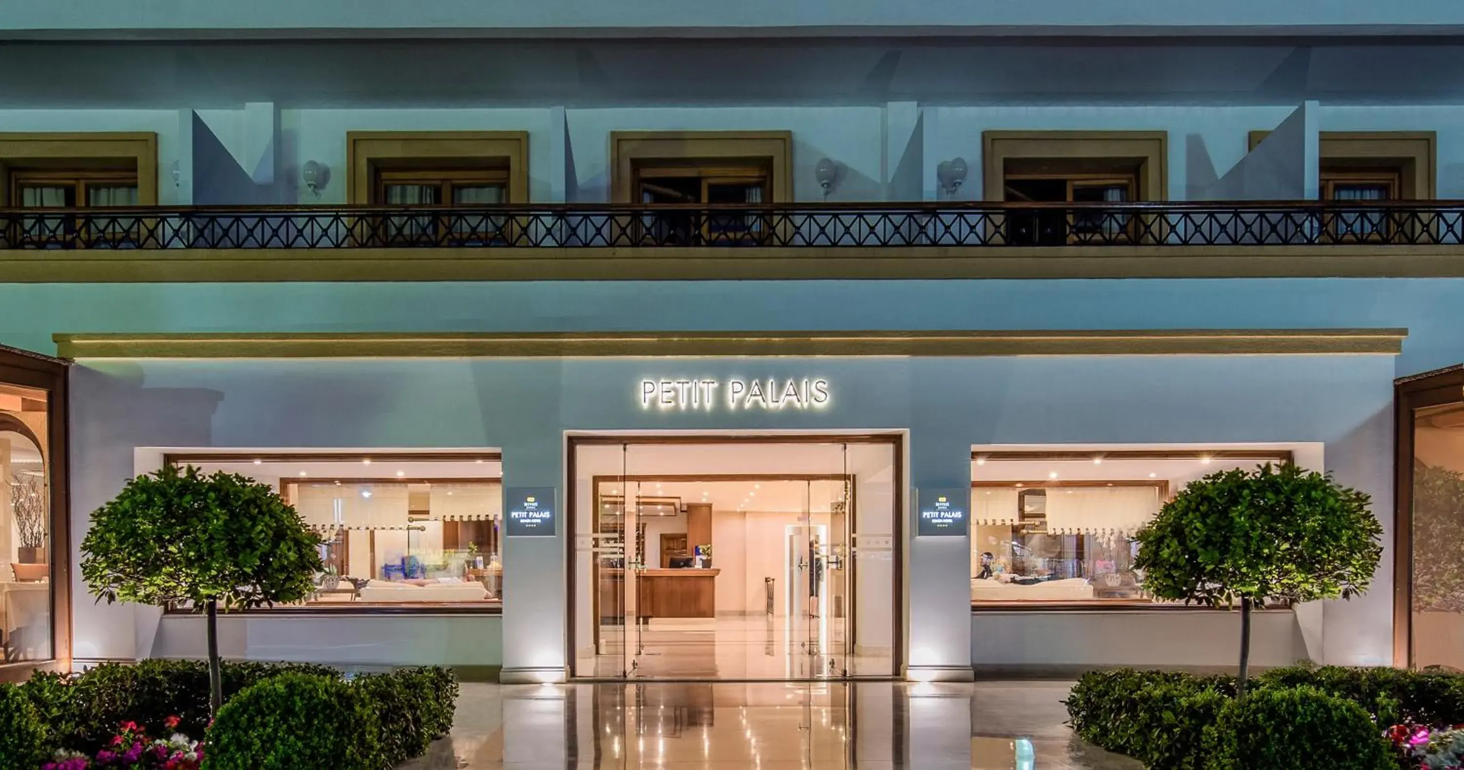 Property Building in Mitsis Petit Palais Beach Hotel