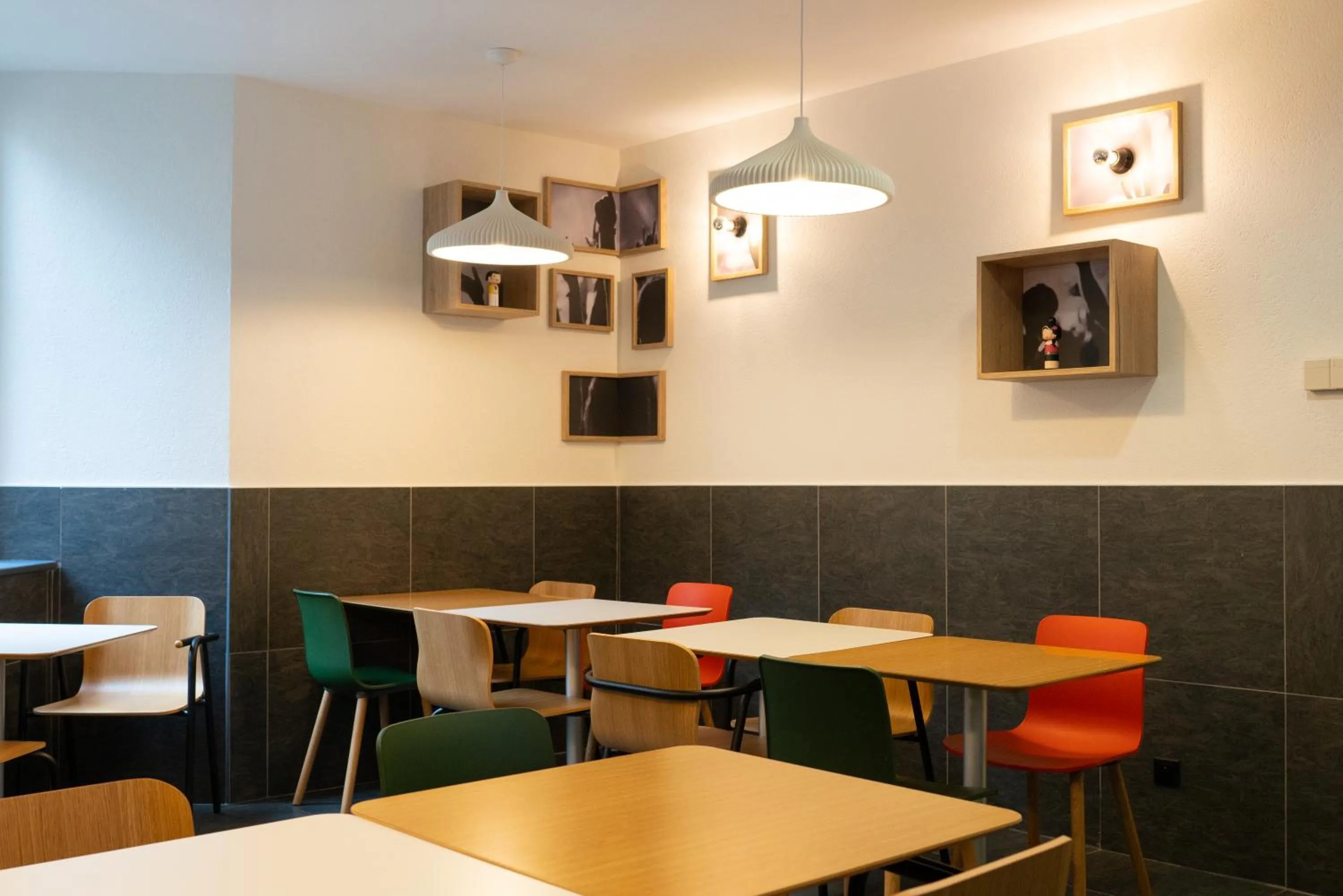 Breakfast in ibis Styles Nancy Centre Gare