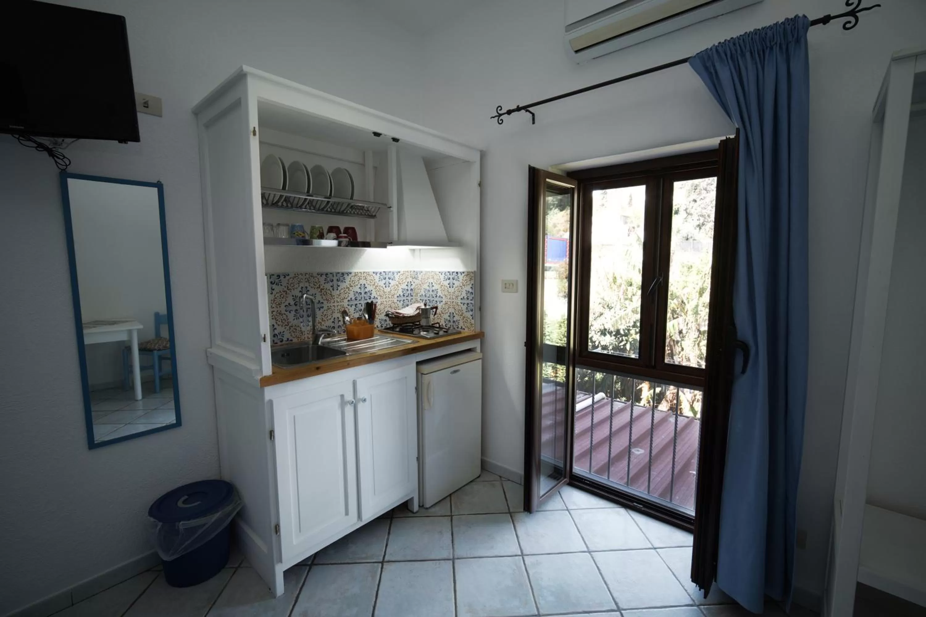 Kitchen or kitchenette, Kitchen/Kitchenette in Lo Nardo Accommodation