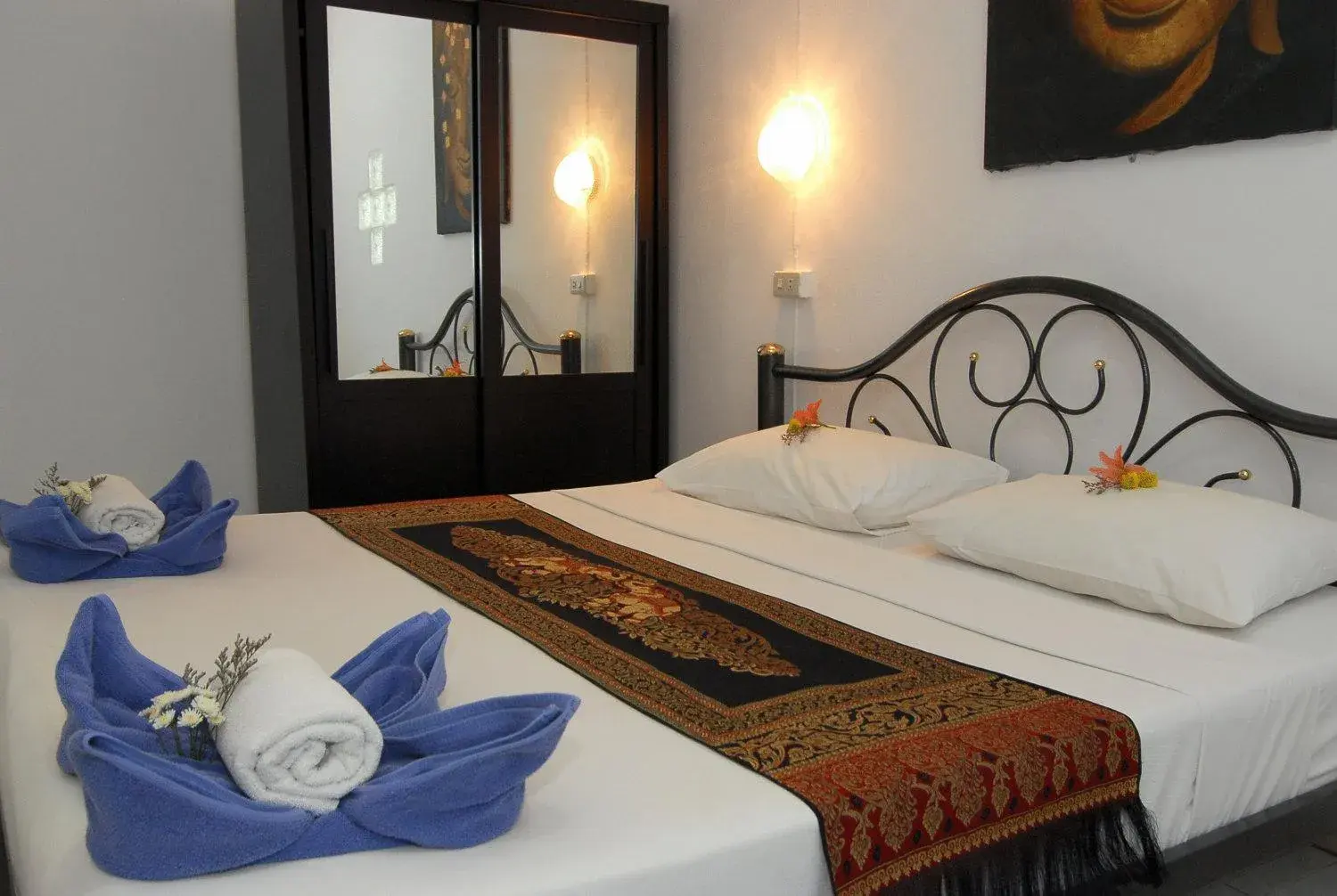 Bed in Lanta Island Resort - SHA Extra Plus