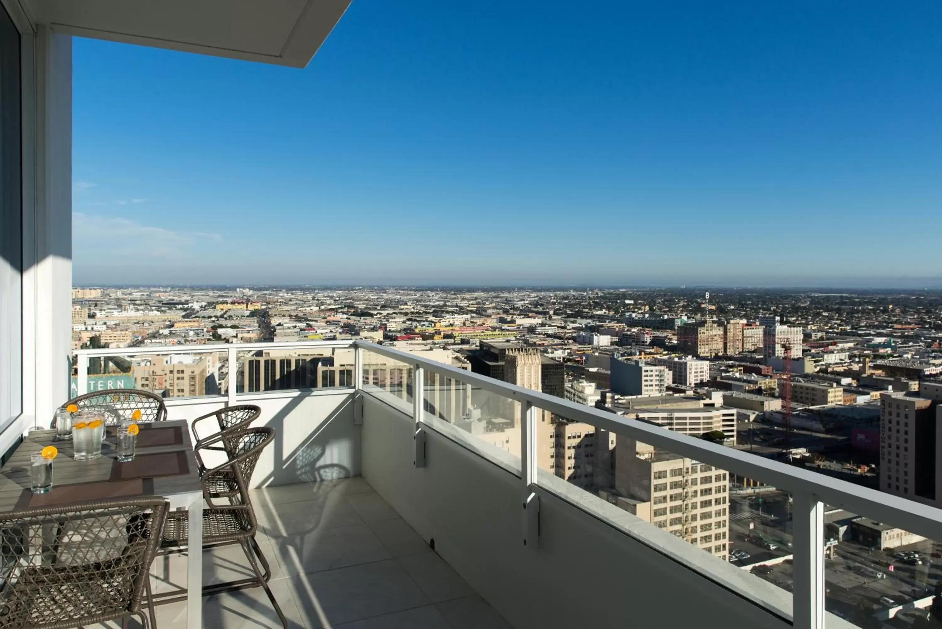 Balcony/Terrace in Level Los Angeles - Downtown South Olive