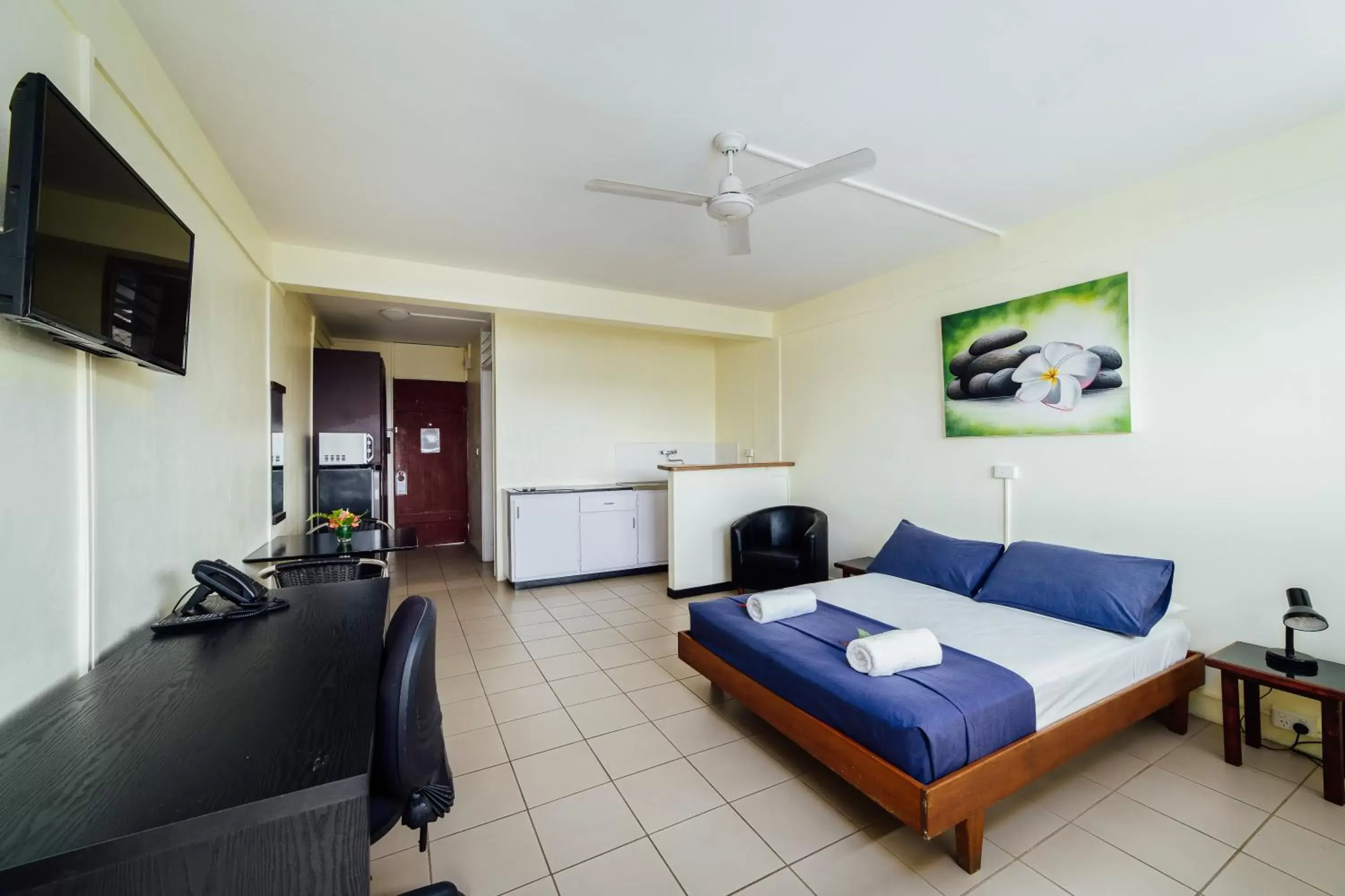 Photo of the whole room, Bed in Kaiviti Motel Photo of the whole room, Bed in Kaiviti Motel