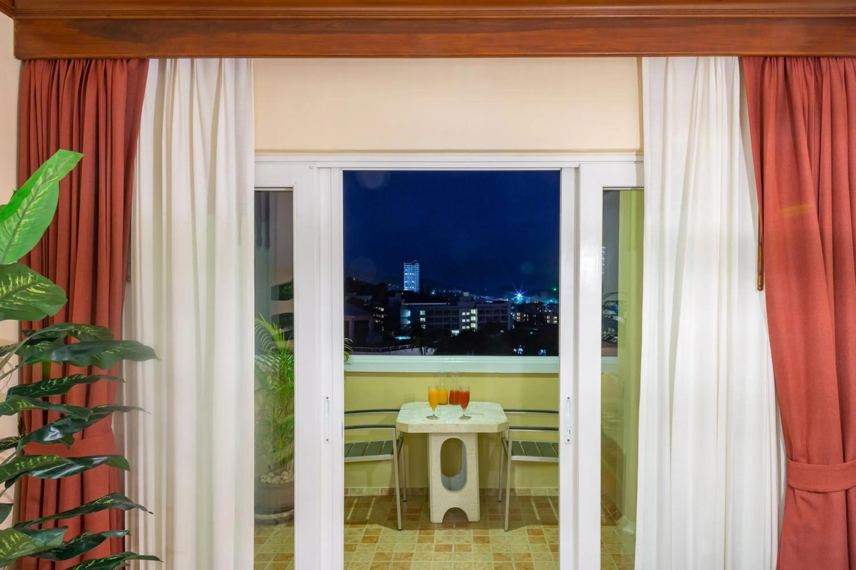 Balcony/Terrace in Pacific Club Resort