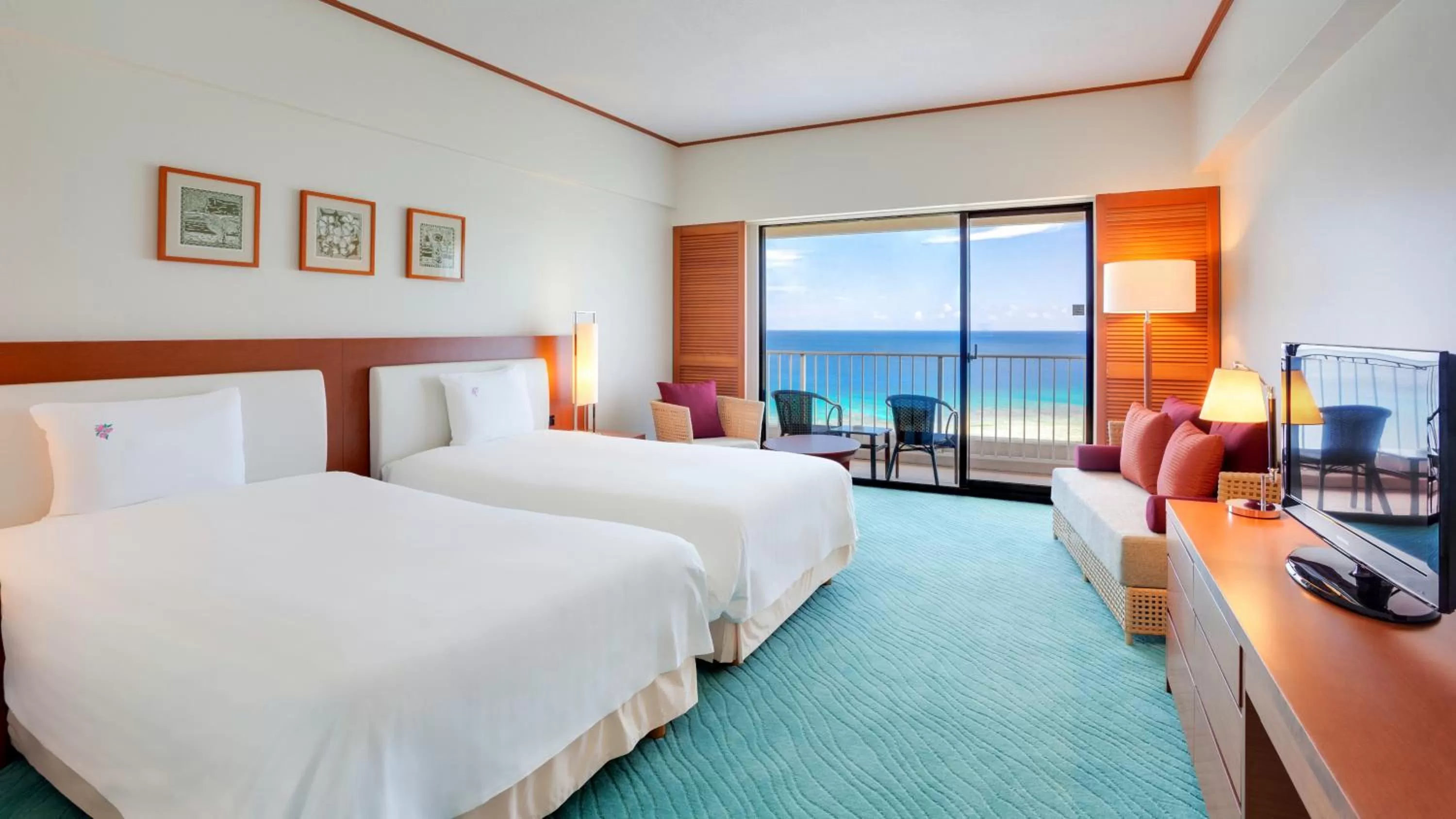 Photo of the whole room, Bed in Hotel Nikko Guam