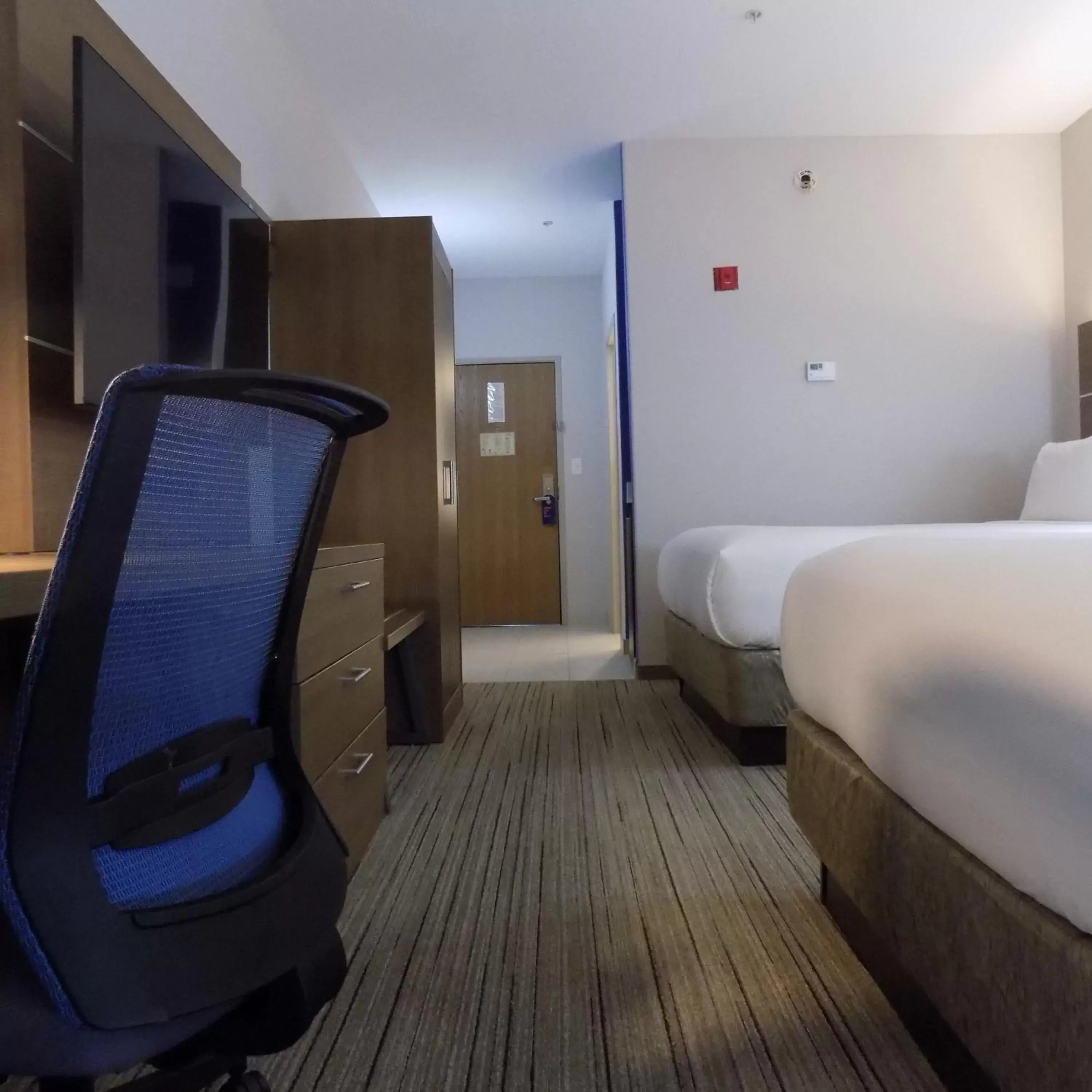 Photo of the whole room in Holiday Inn Express Hotel & Suites Mission-McAllen Area, an IHG Hotel