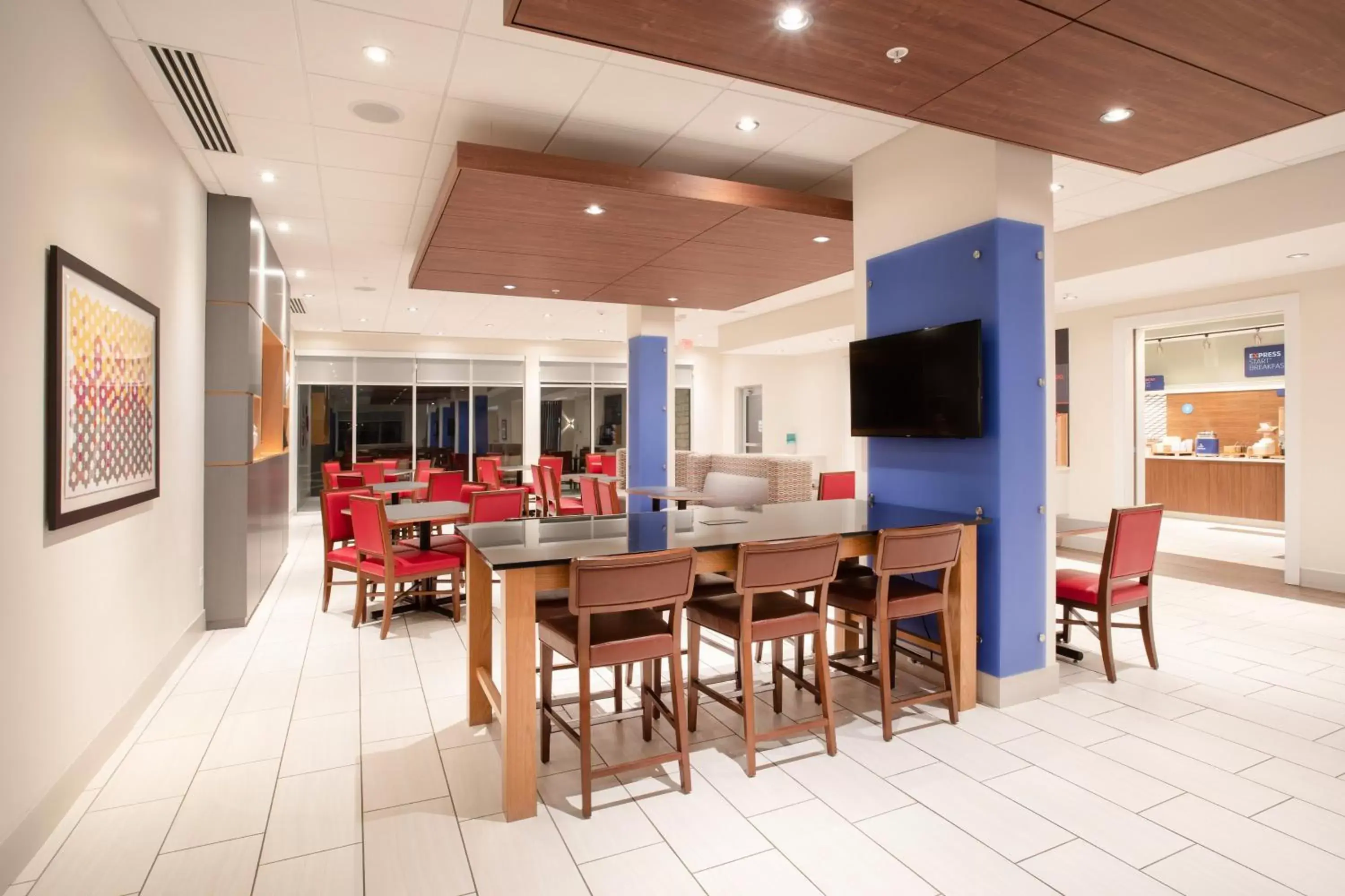 Breakfast, Restaurant/Places to Eat in Holiday Inn Express & Suites - Sterling, an IHG Hotel