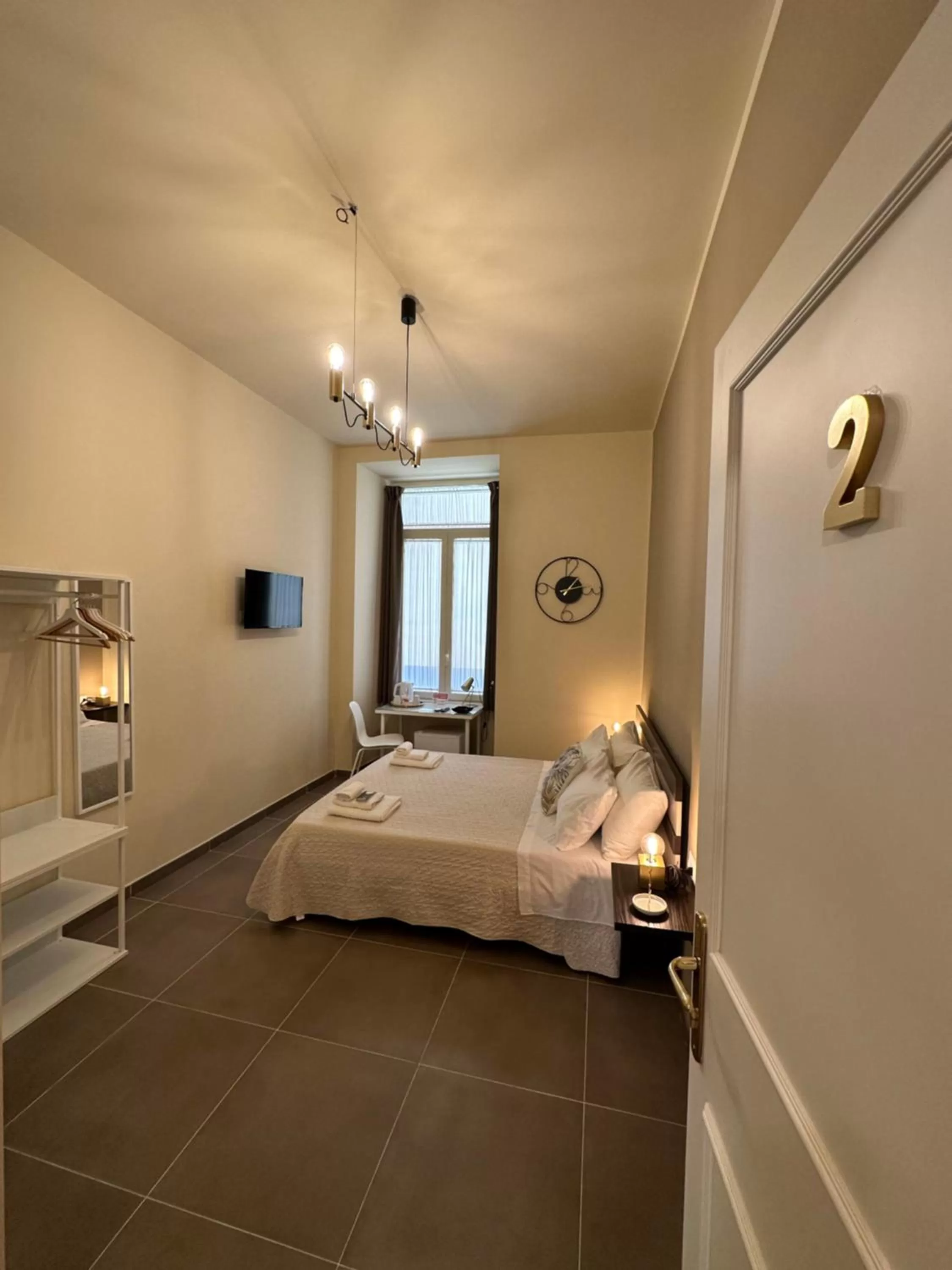 Bed in B&B Scarlatti 60