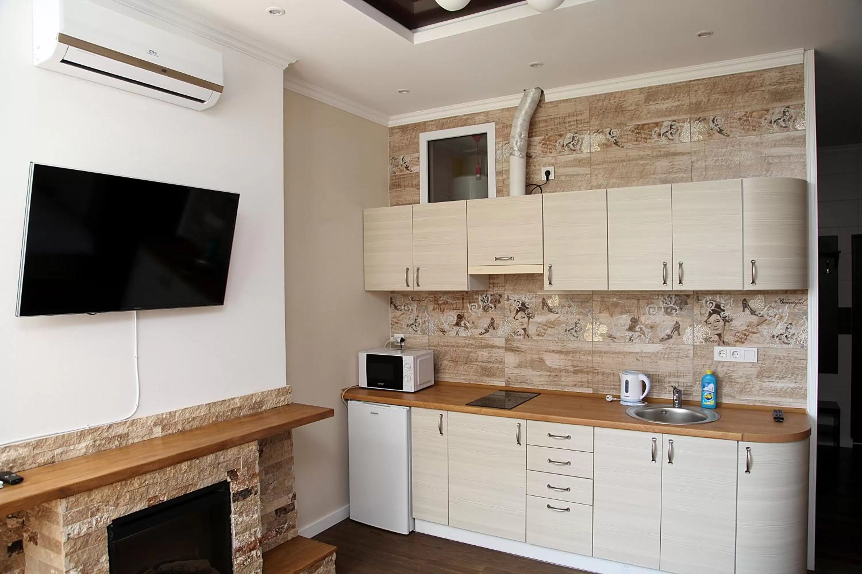 Kitchen or kitchenette, Kitchen/Kitchenette in irisHotels