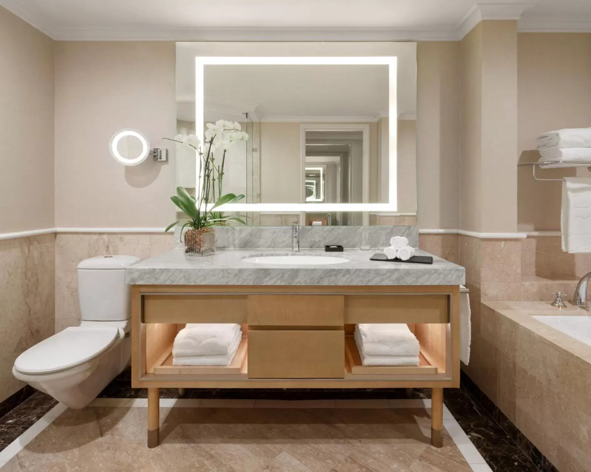 Bathroom in Shangri-La Sydney