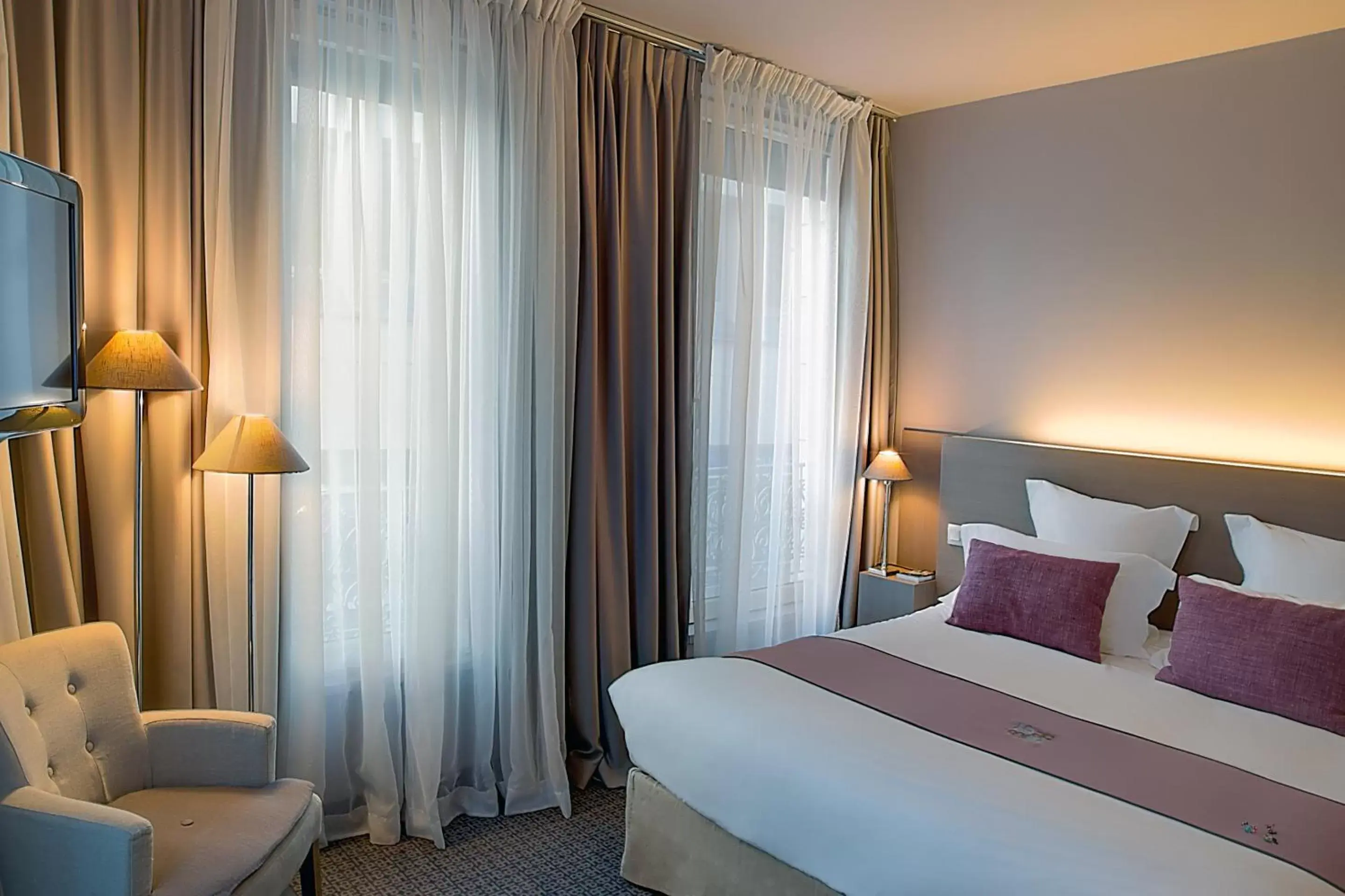 Bedroom, Bed in Best Western Hotel de la Breche