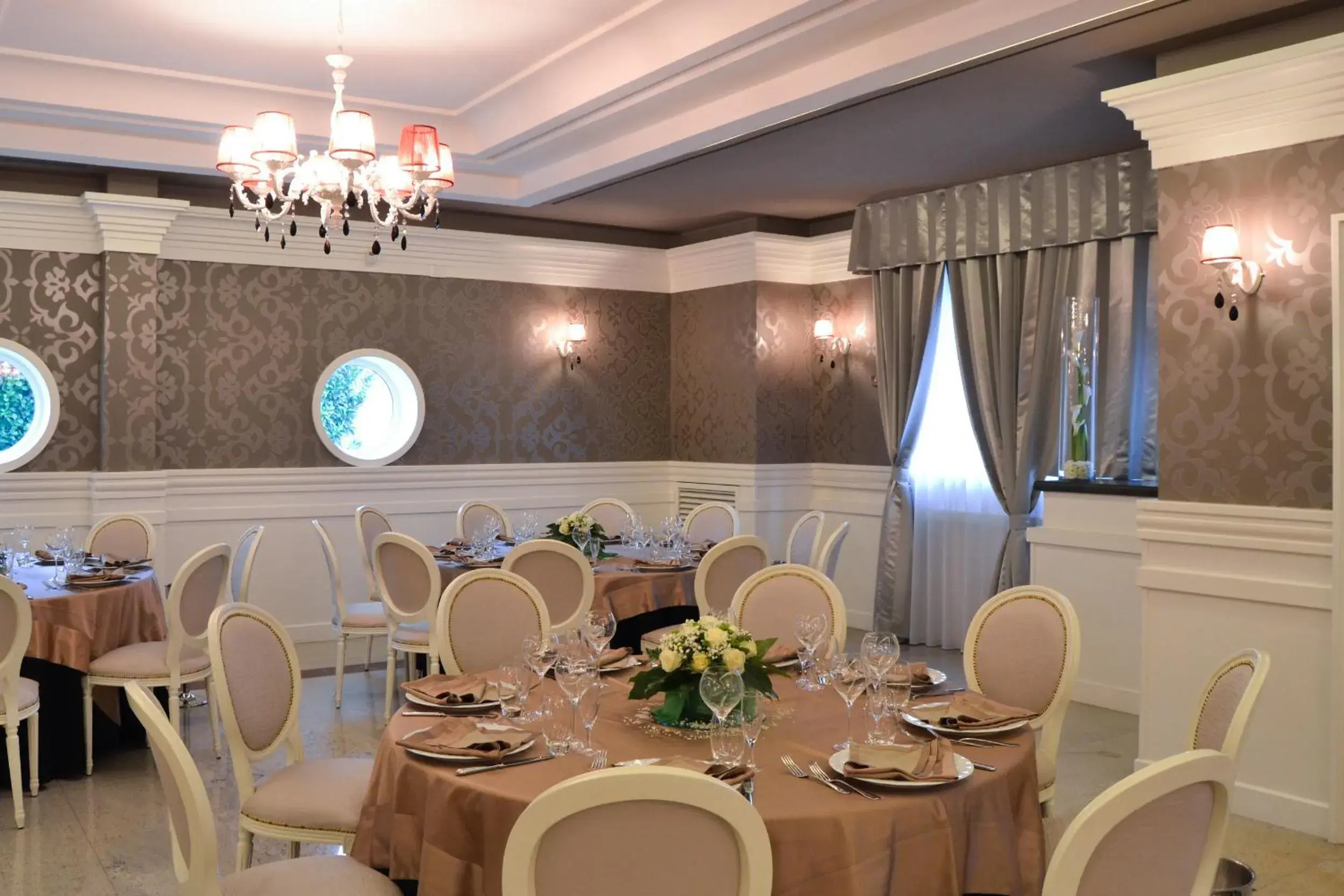 Restaurant/places to eat in Hotel Giulia Ocean Club Restaurant/places to eat in Hotel Giulia Ocean Club