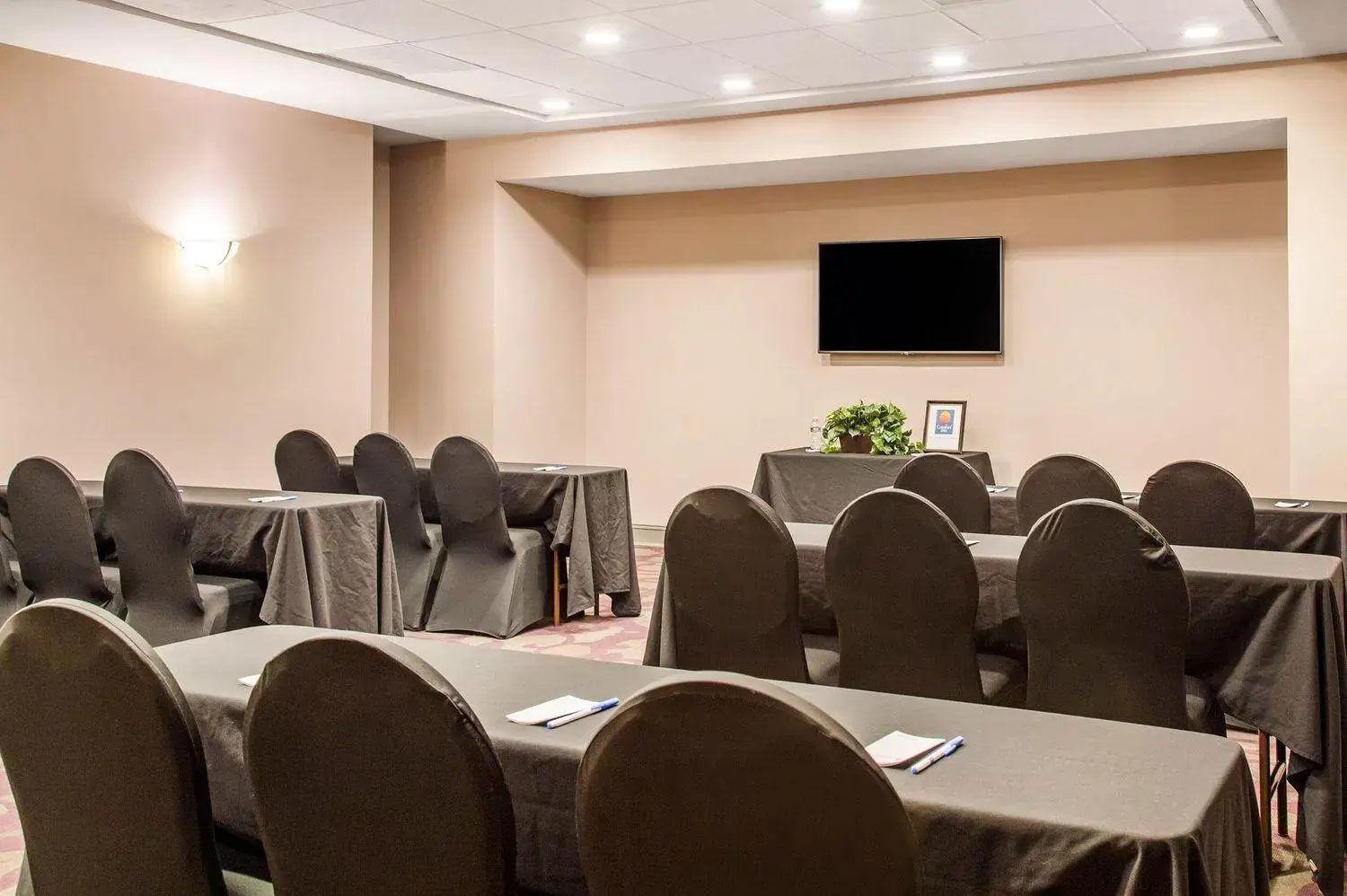 Banquet/Function facilities in Comfort Inn Largo-Washington DC East