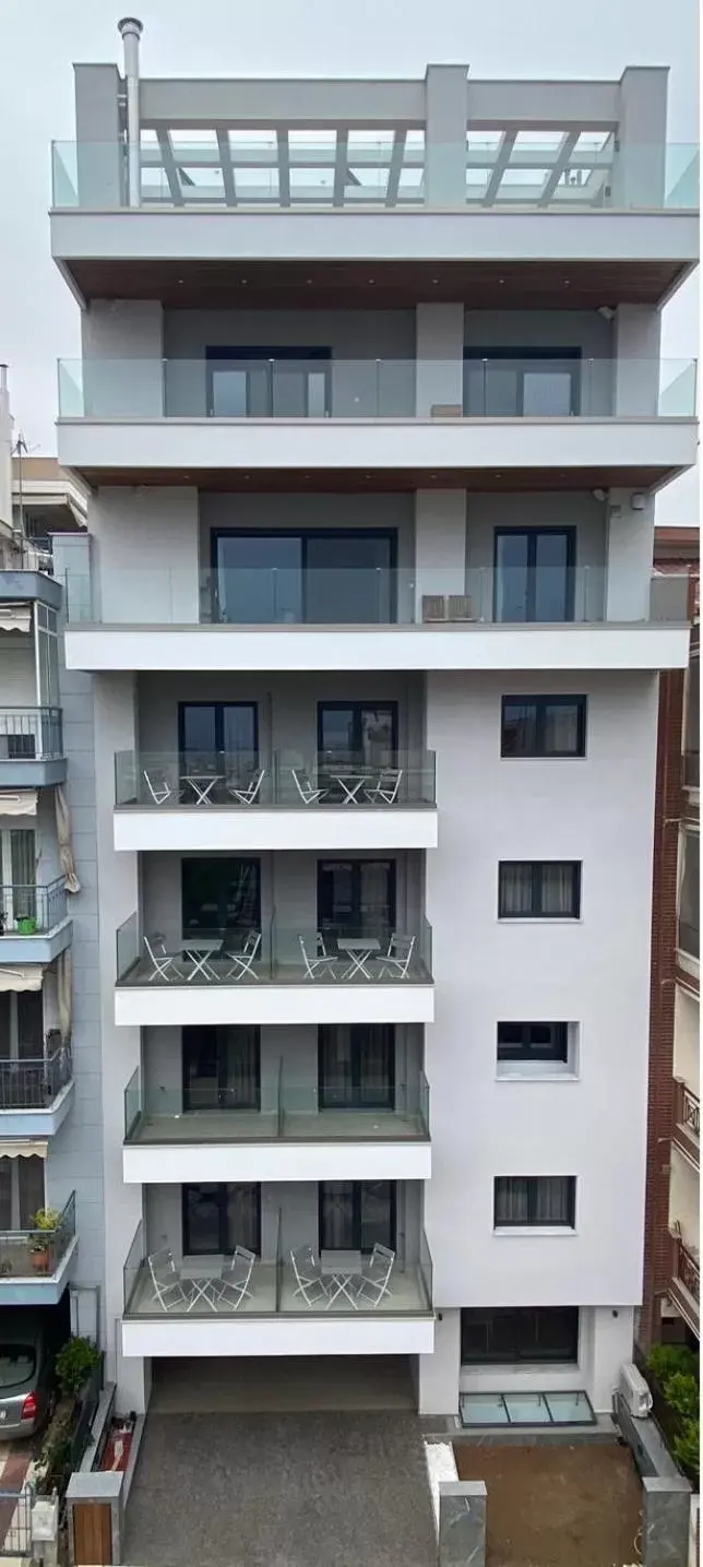 Property building in Toumba apartments