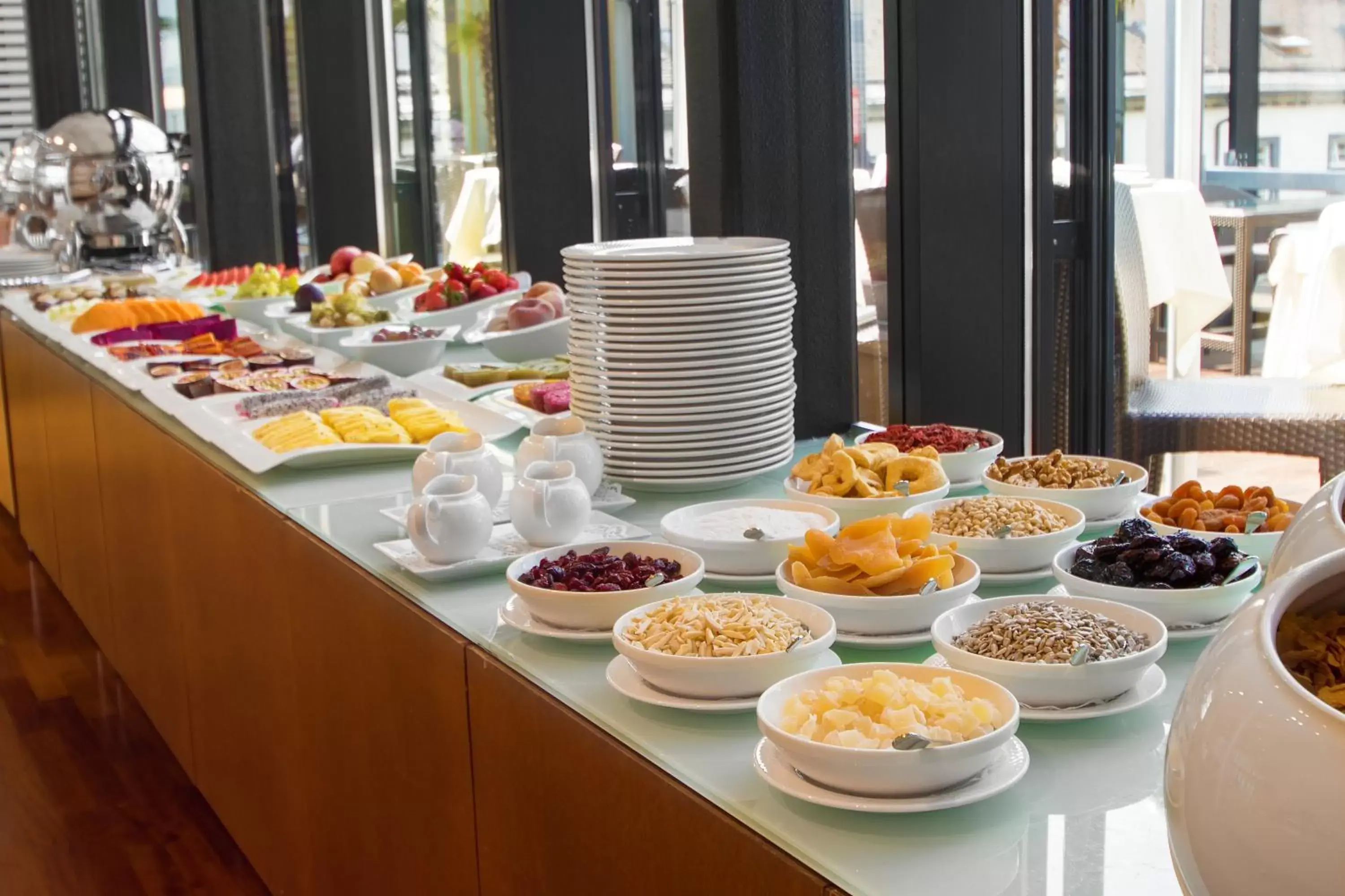 Buffet breakfast in The PENZ Hotel