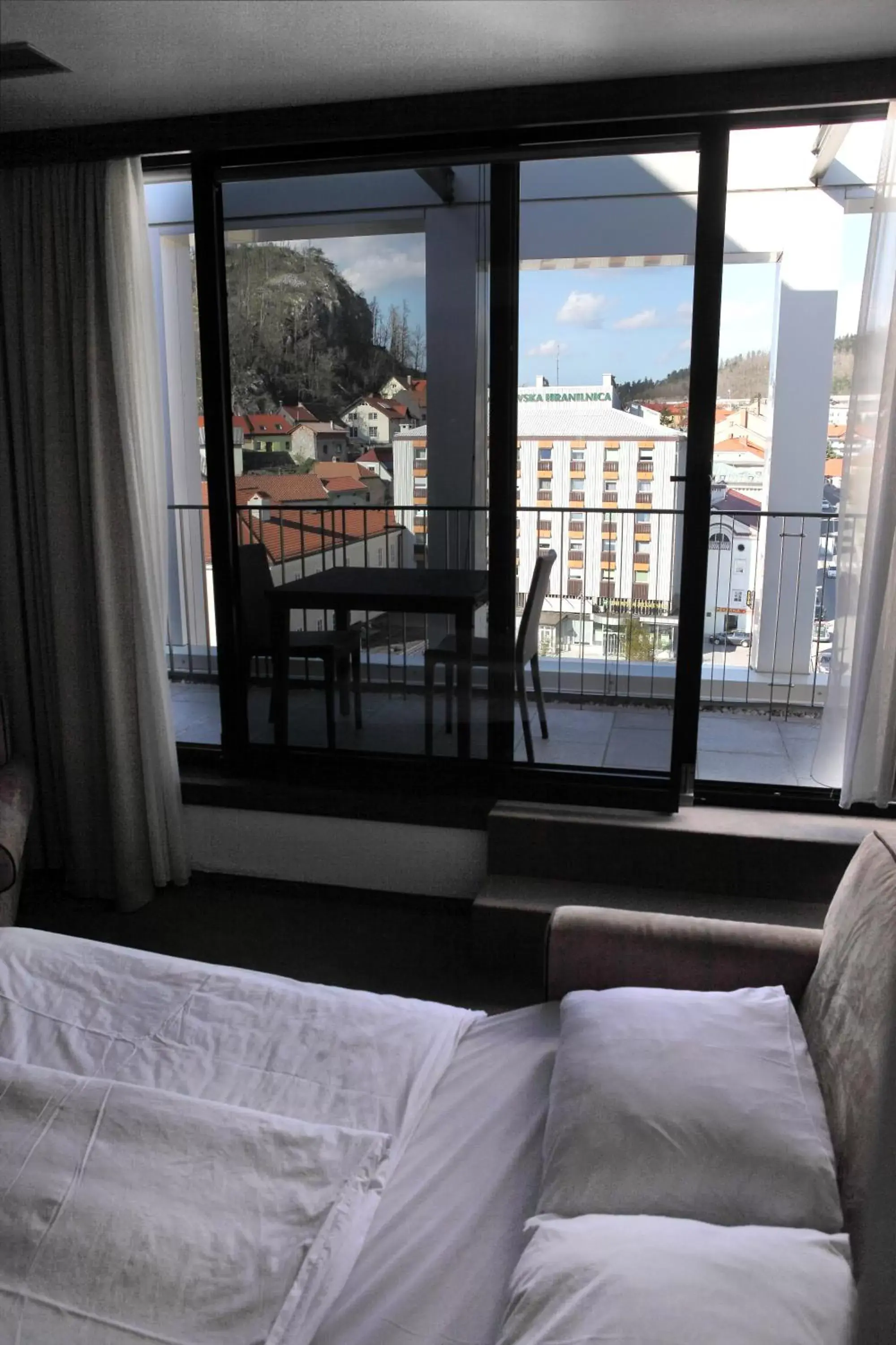 City view, Bed in Hotel Kras