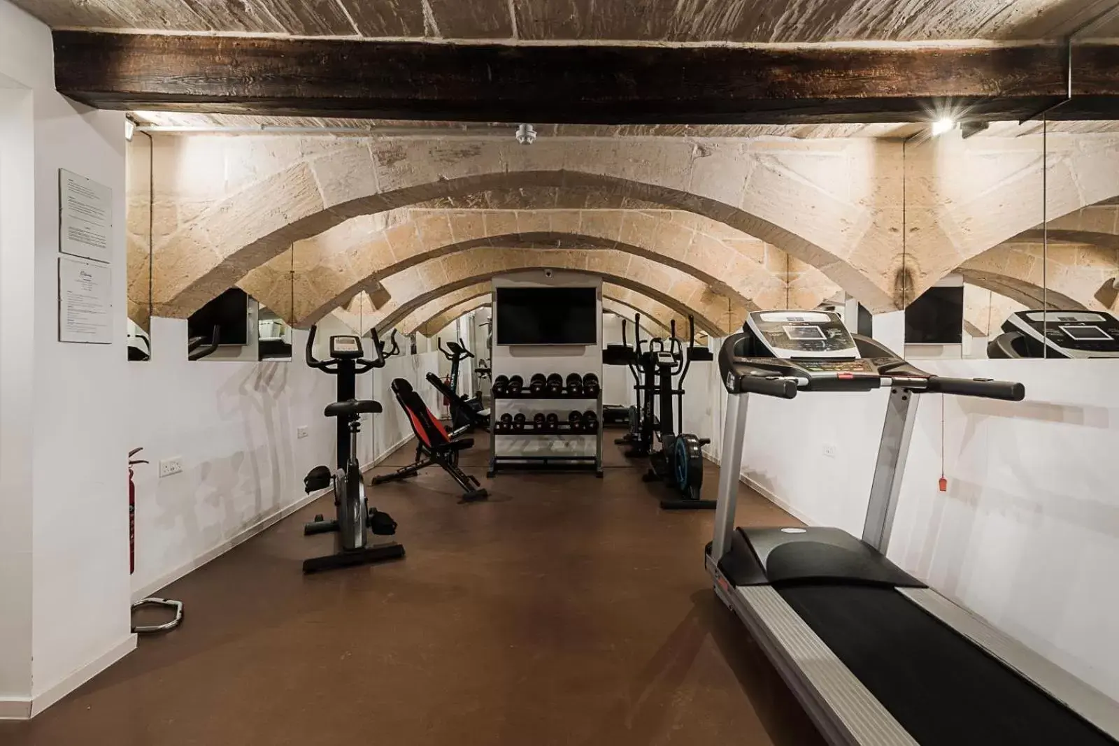 Fitness centre/facilities, Fitness Center/Facilities in Osborne Hotel