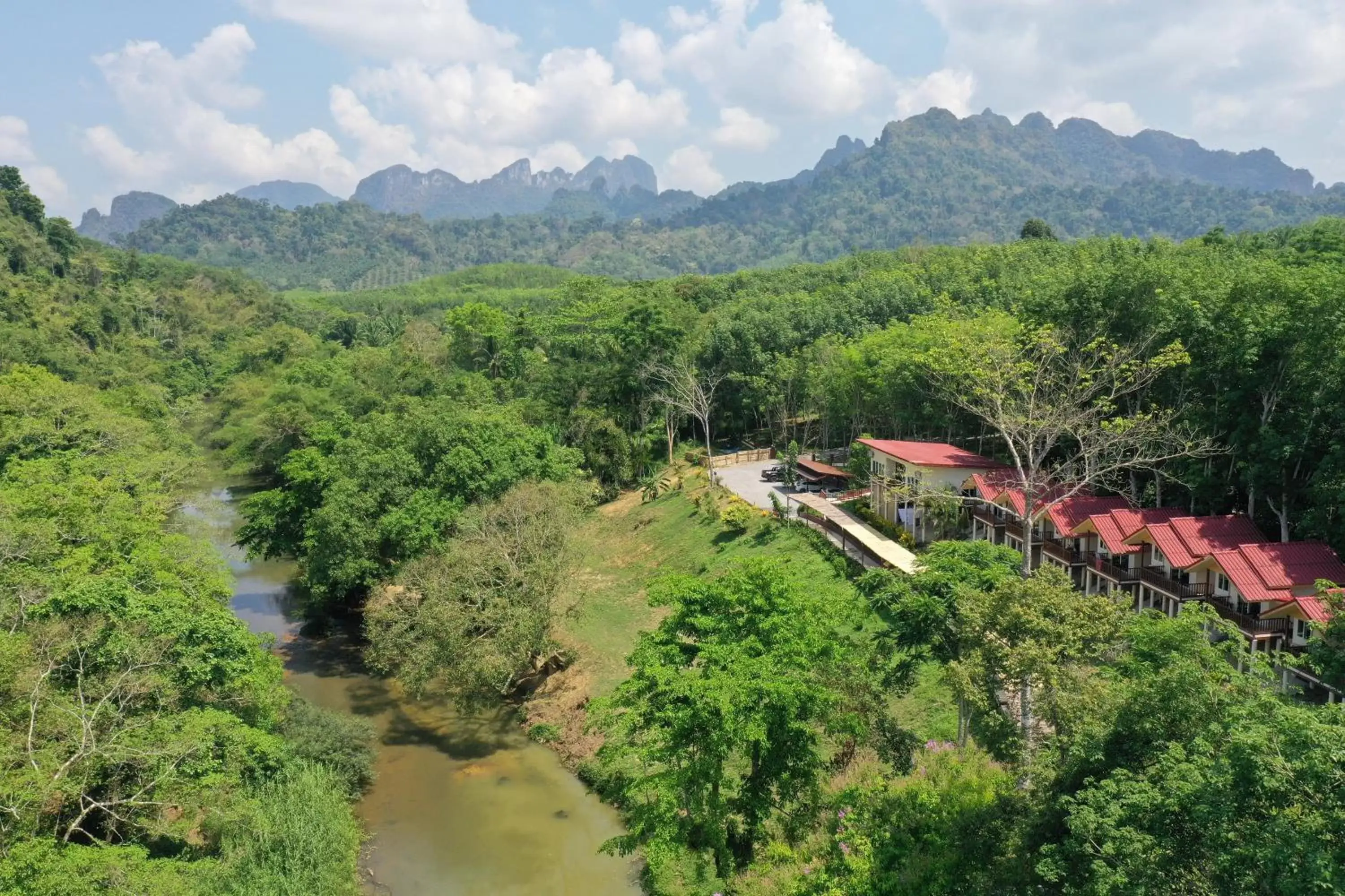 Natural landscape, Bird's-eye View in Khao Sok River Home Resort