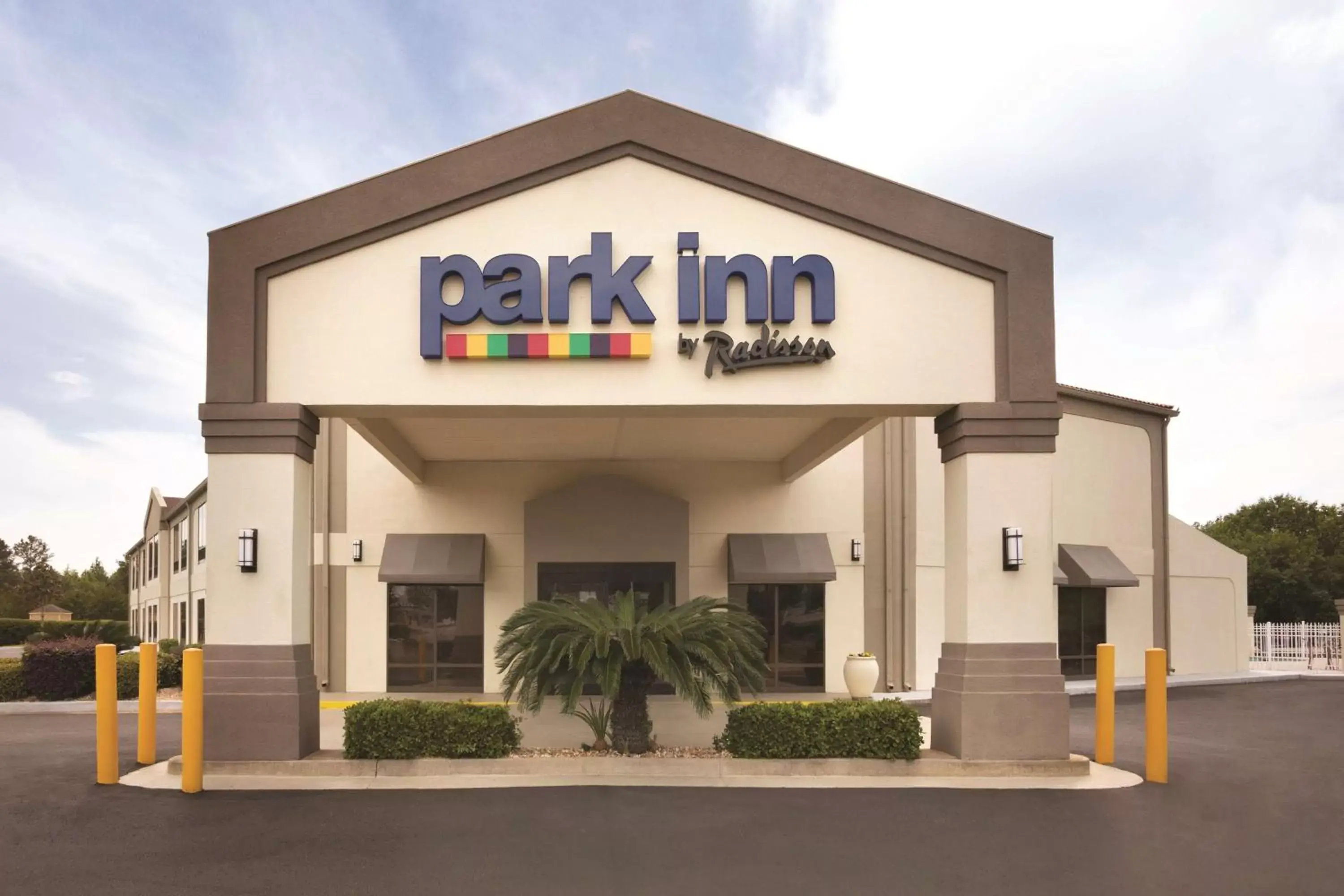 Property Building in Park Inn by Radisson Albany