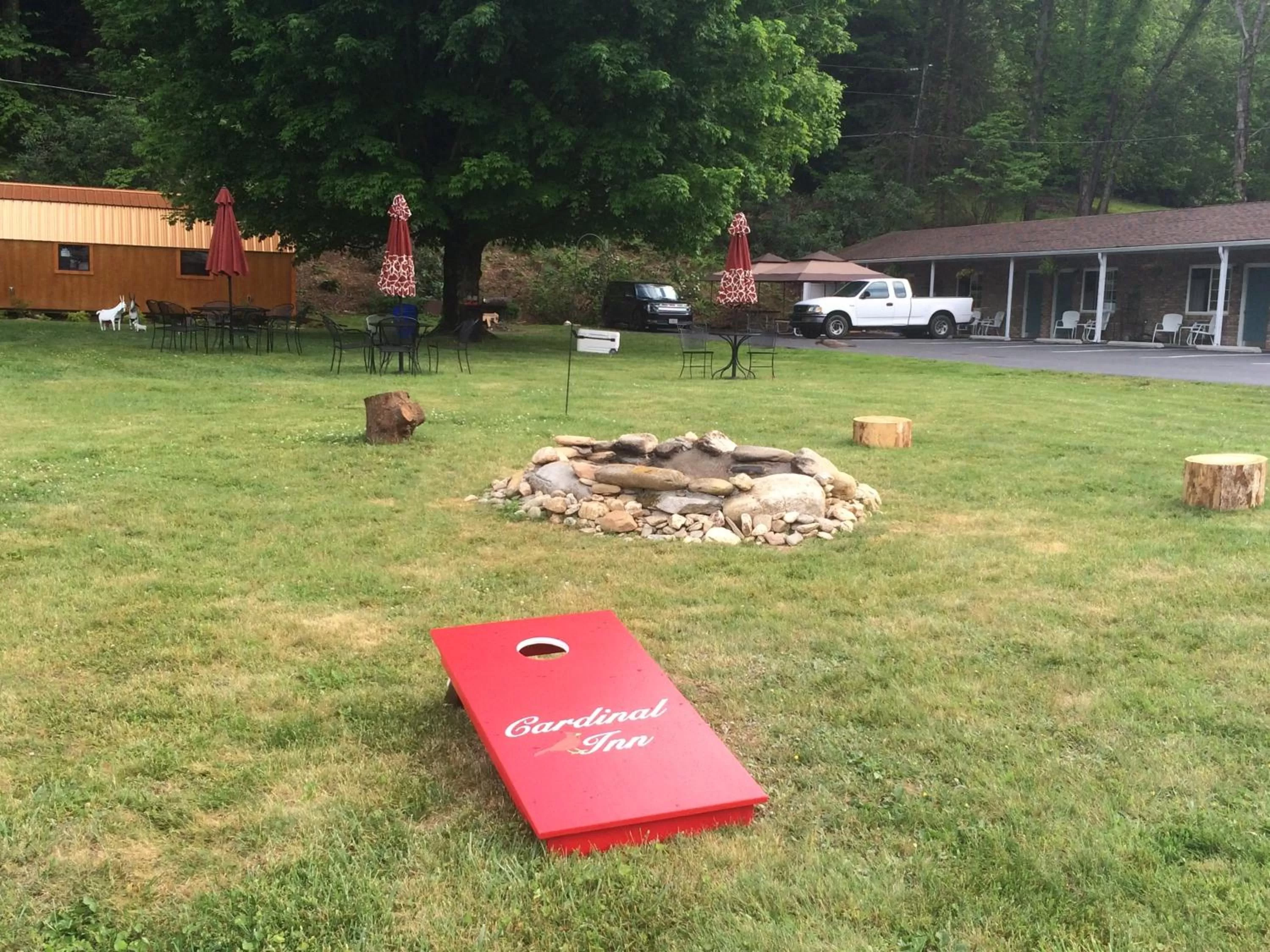 Garden in Cardinal Inn