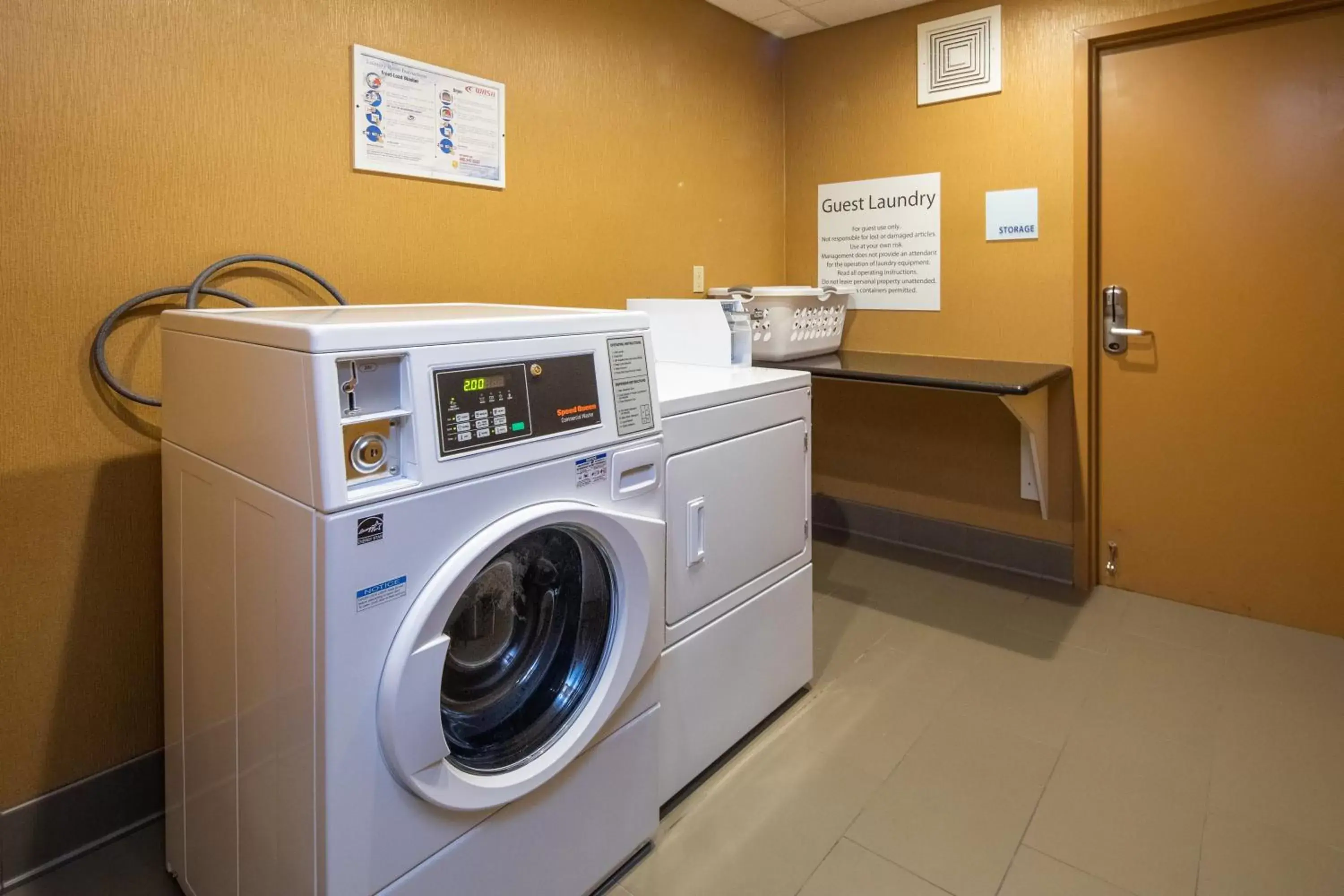 Other, Kitchen/Kitchenette in Holiday Inn Express Castro Valley, an IHG Hotel