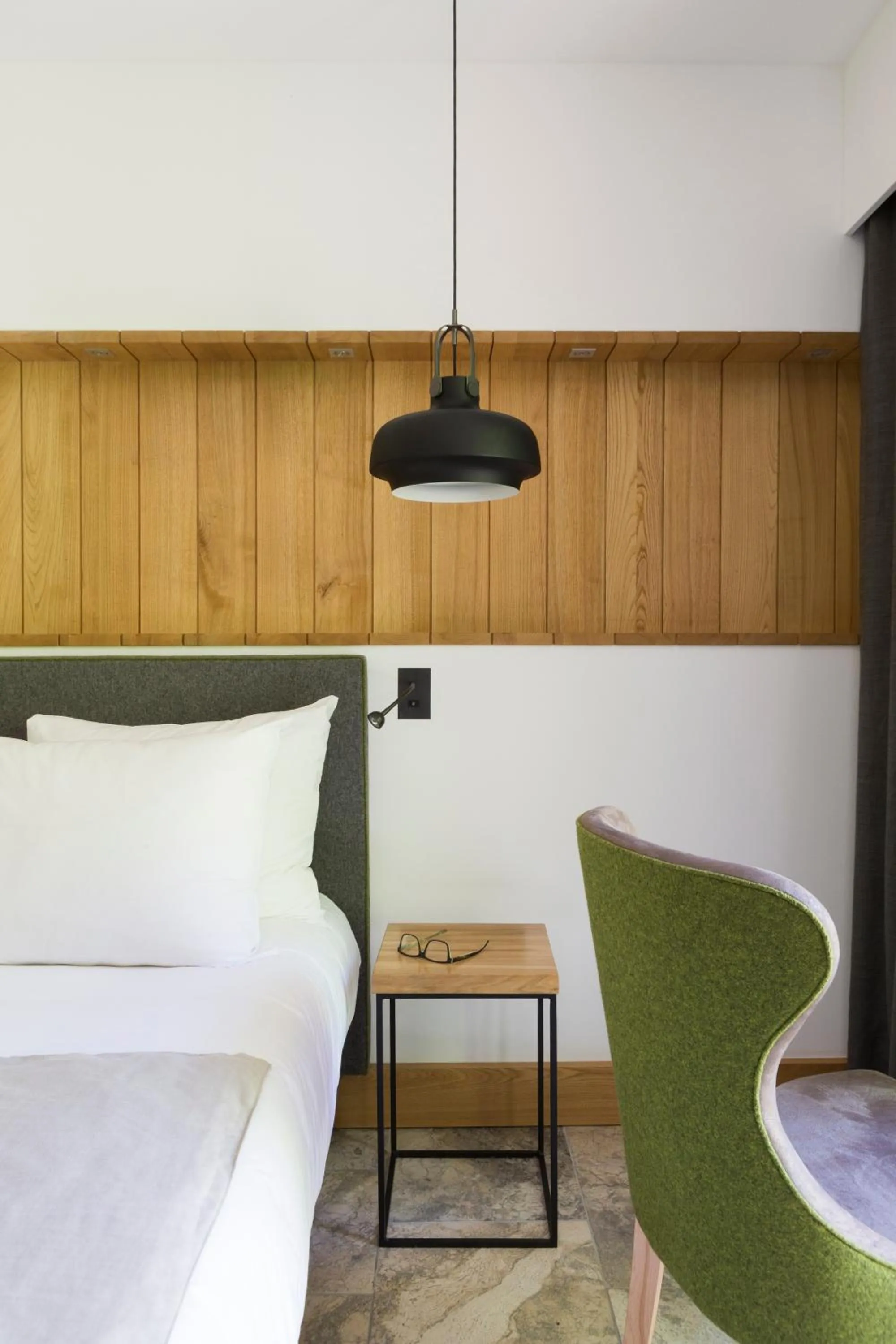 Bed in Dominique Colonna