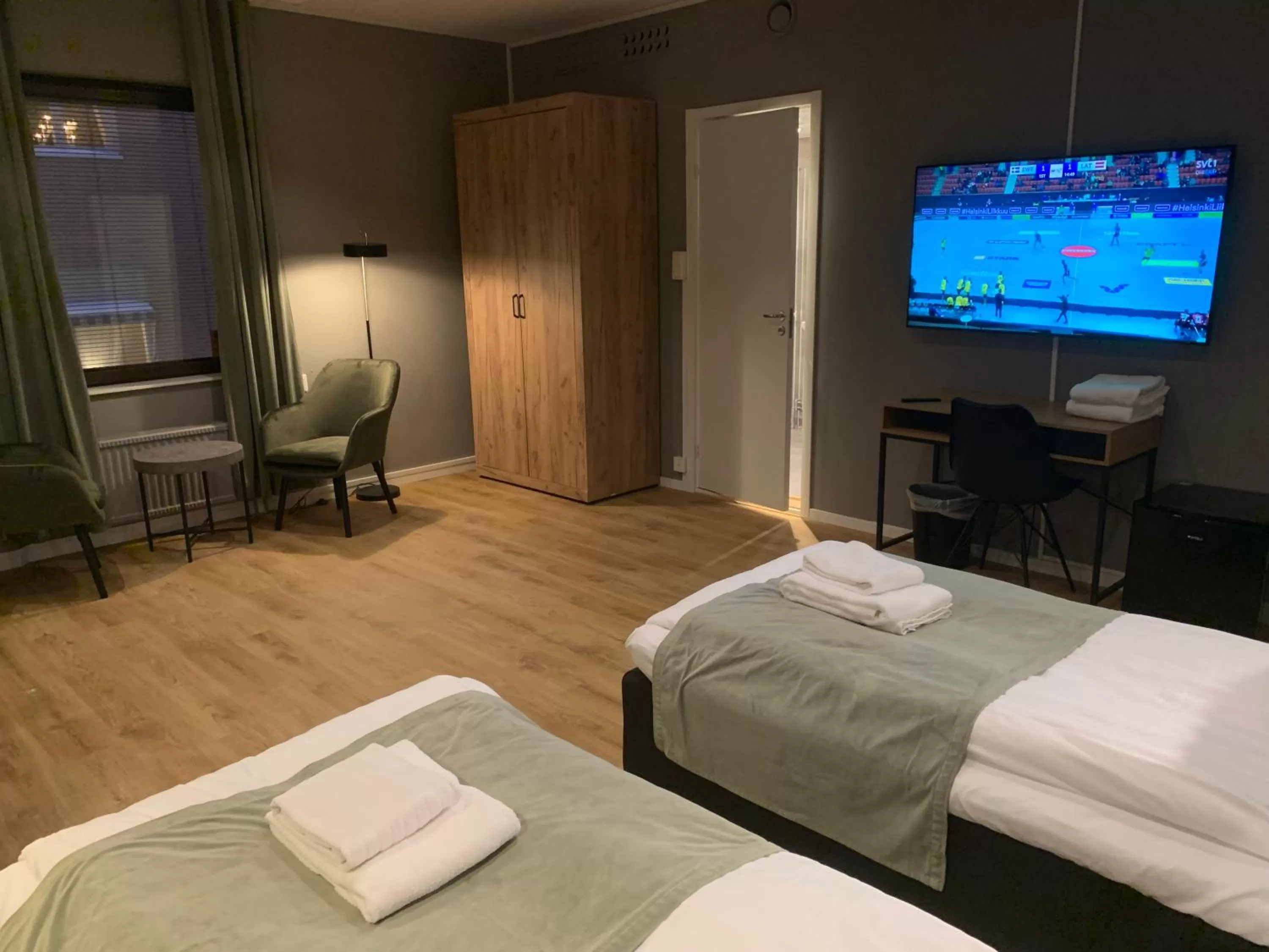 Photo of the whole room, Bed in Hotel B&B Gränden