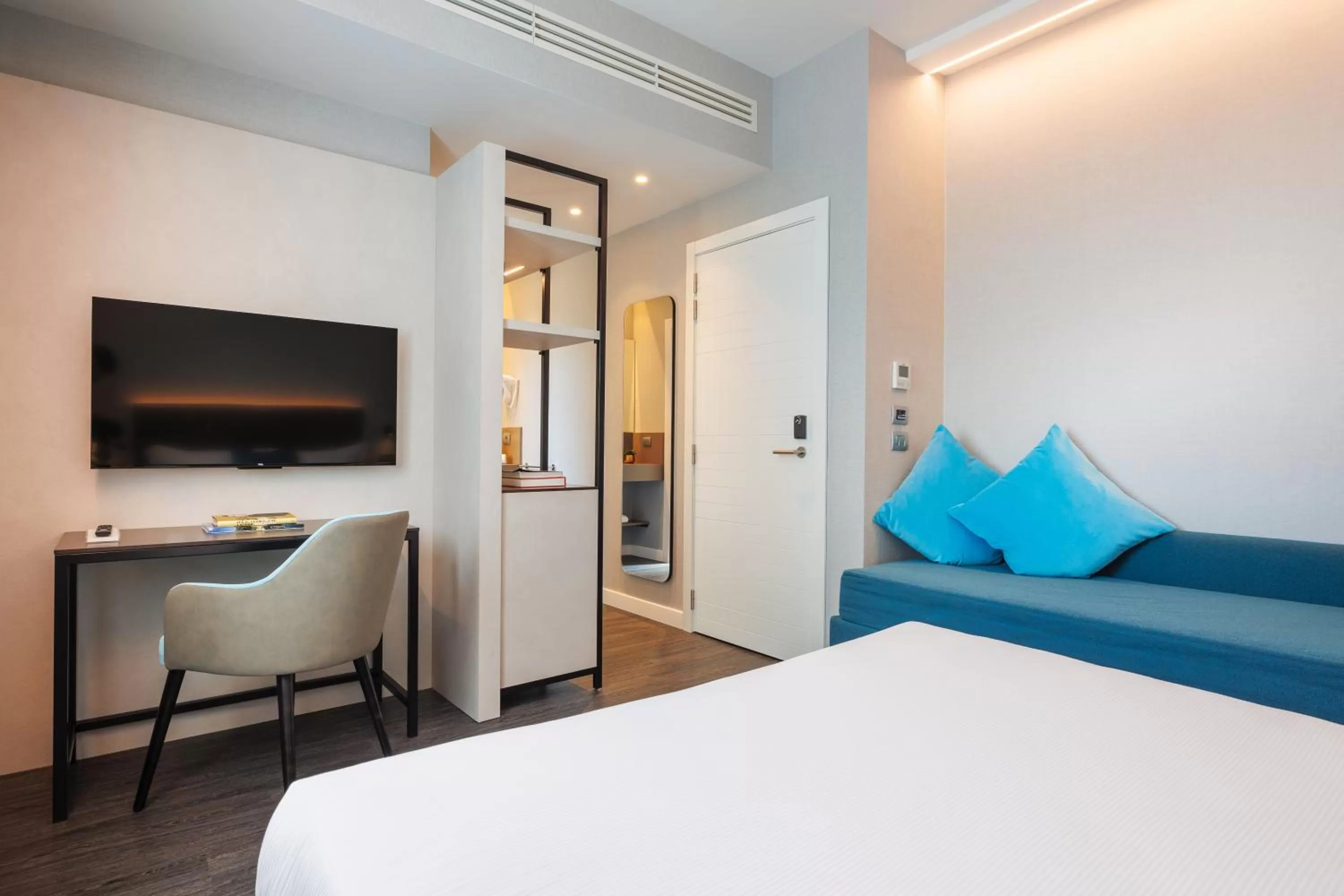 Bedroom, Bed in IH Hotels Milano Centrale