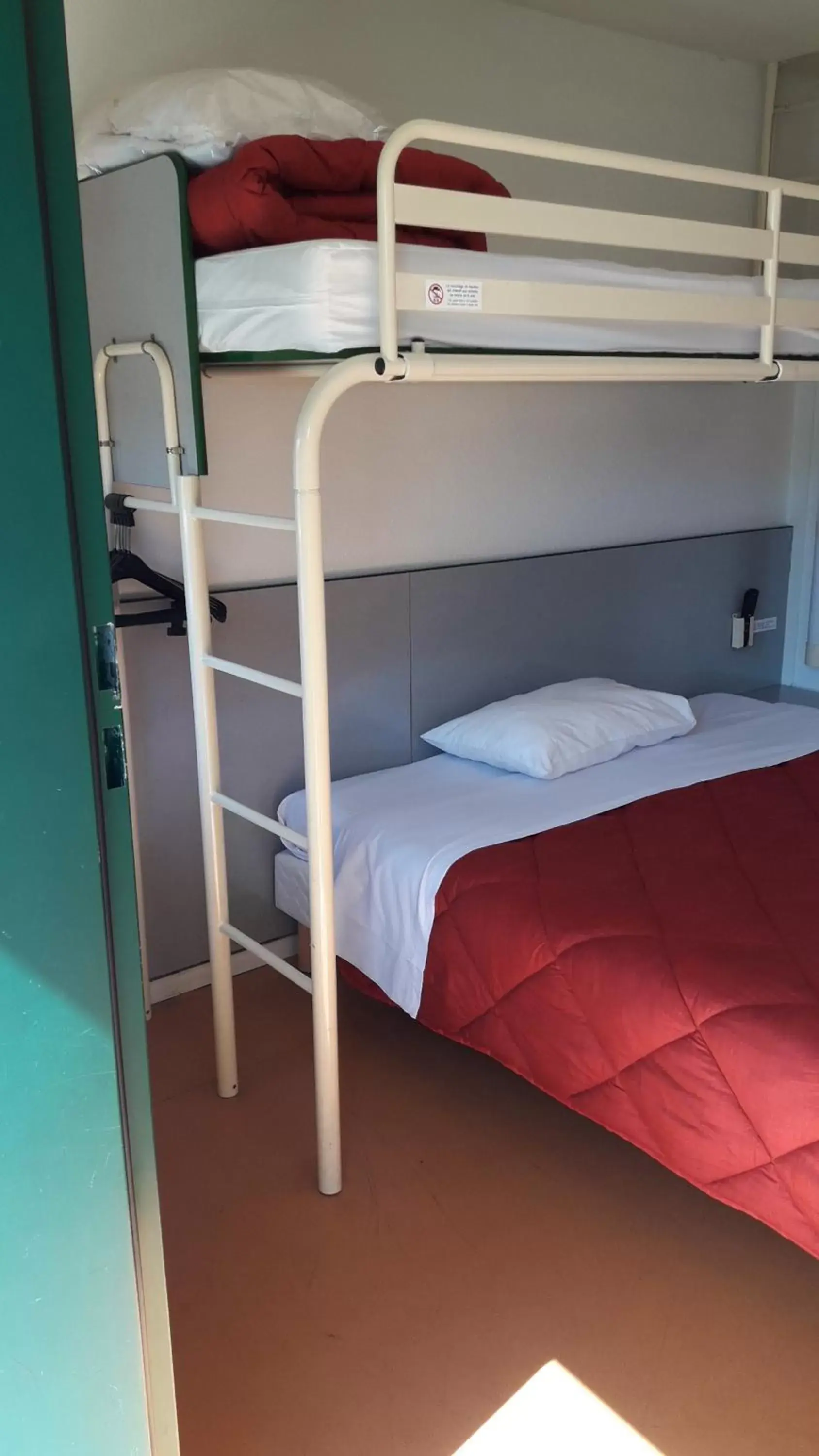 Bedroom, Bunk Bed in Premiere Classe Limoges Nord